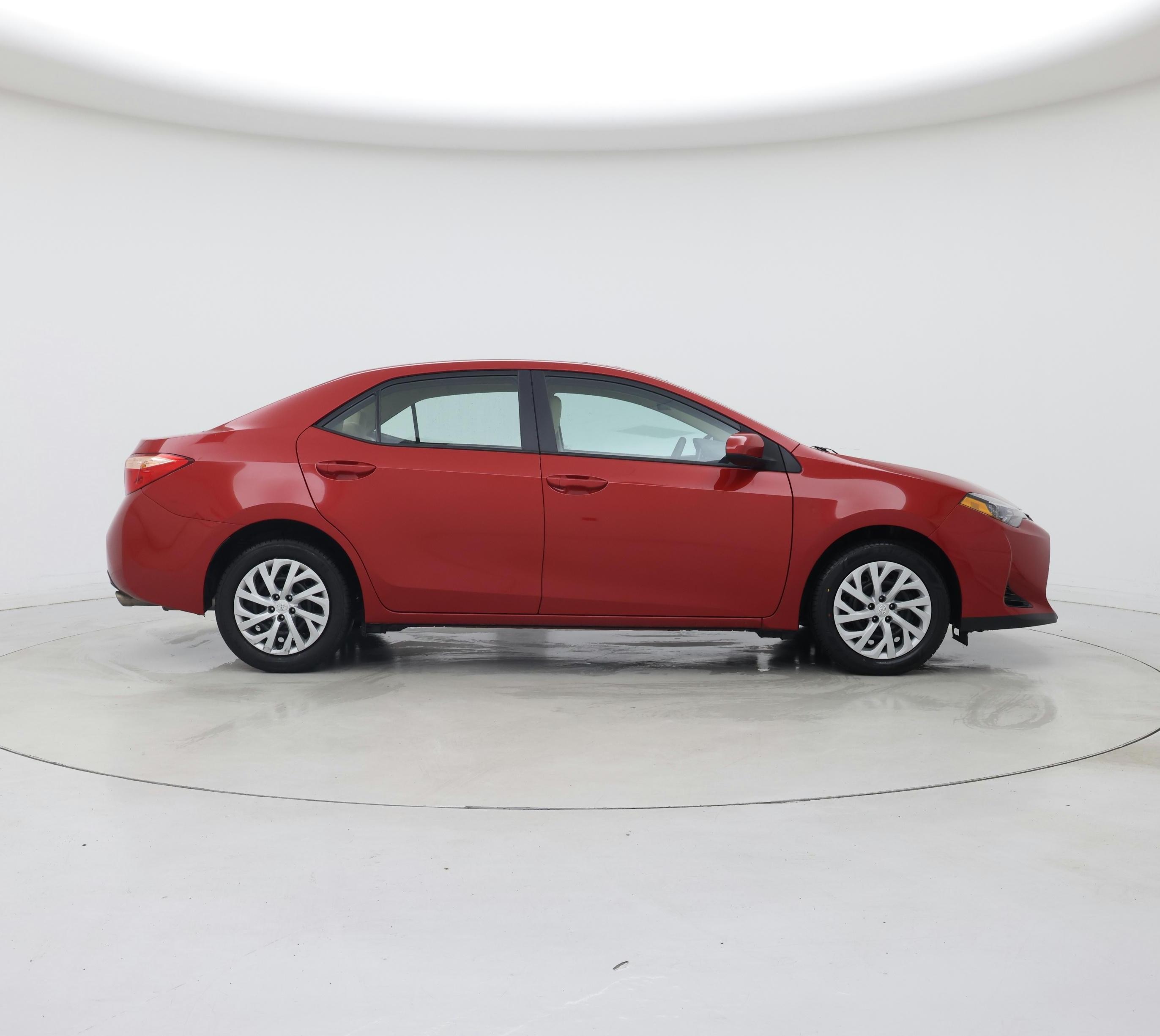 Thumbnail: 2018 Toyota Corolla - 7