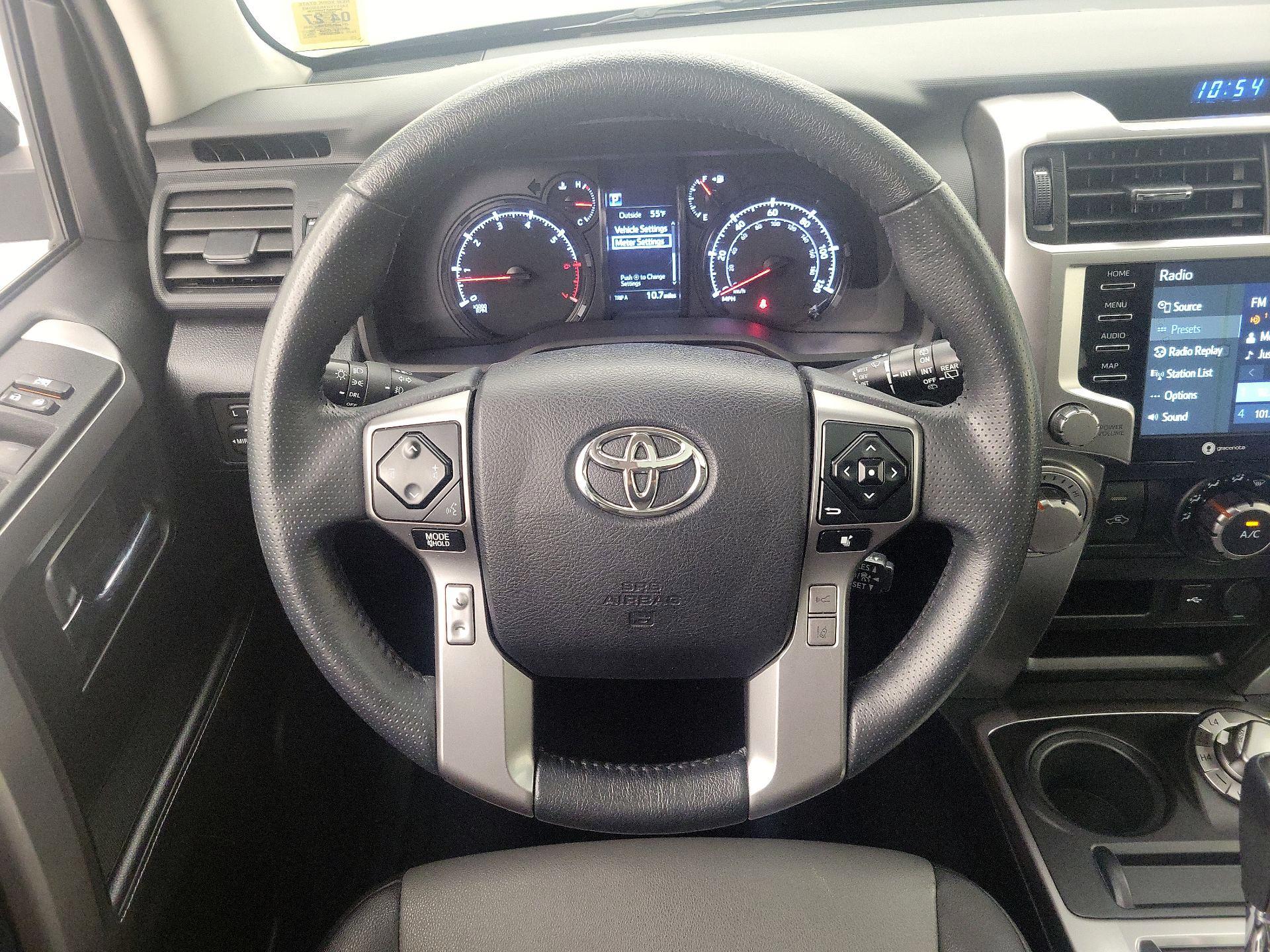 Thumbnail: 2022 Toyota 4Runner - 10