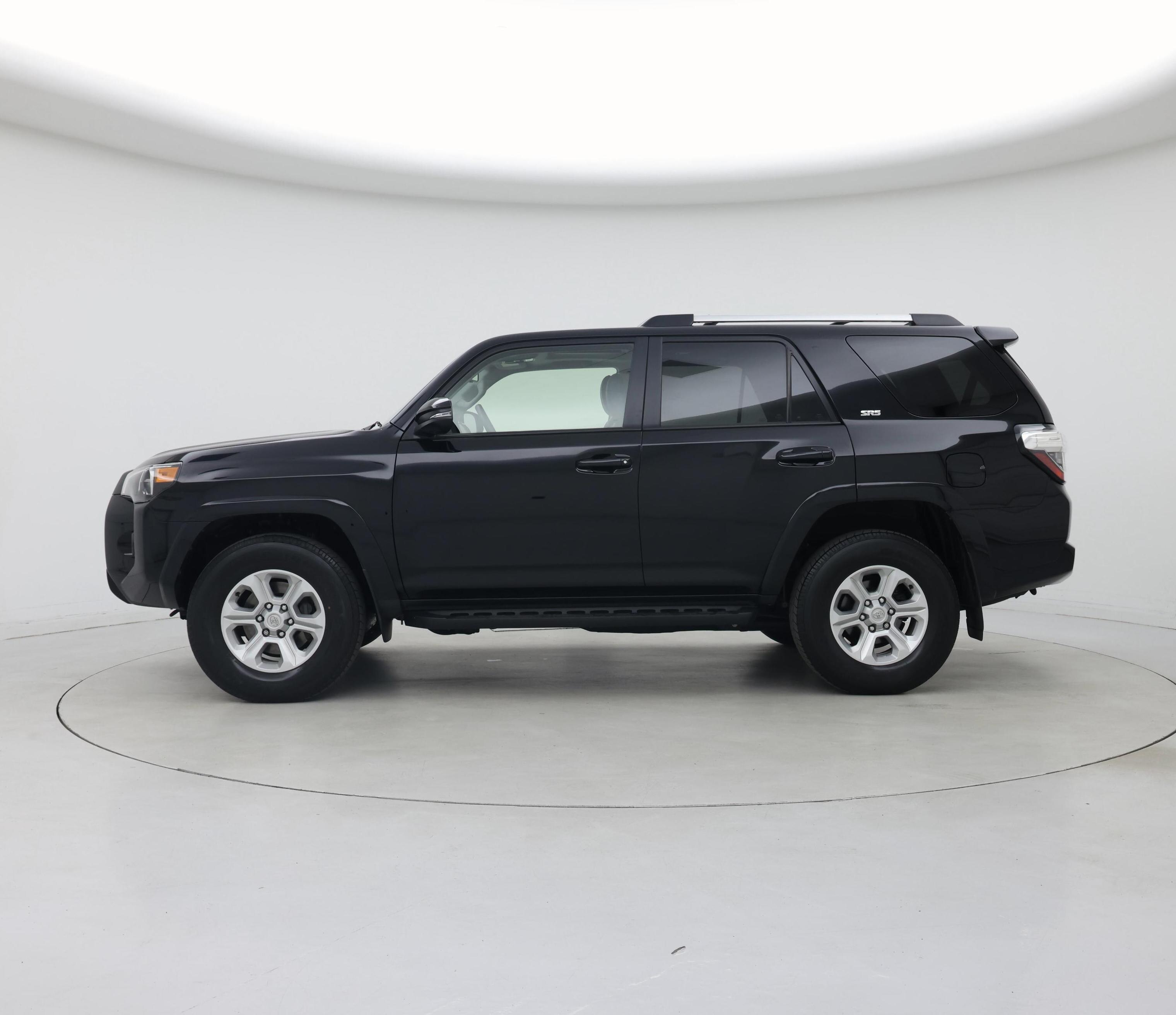 Thumbnail: 2022 Toyota 4Runner - 3