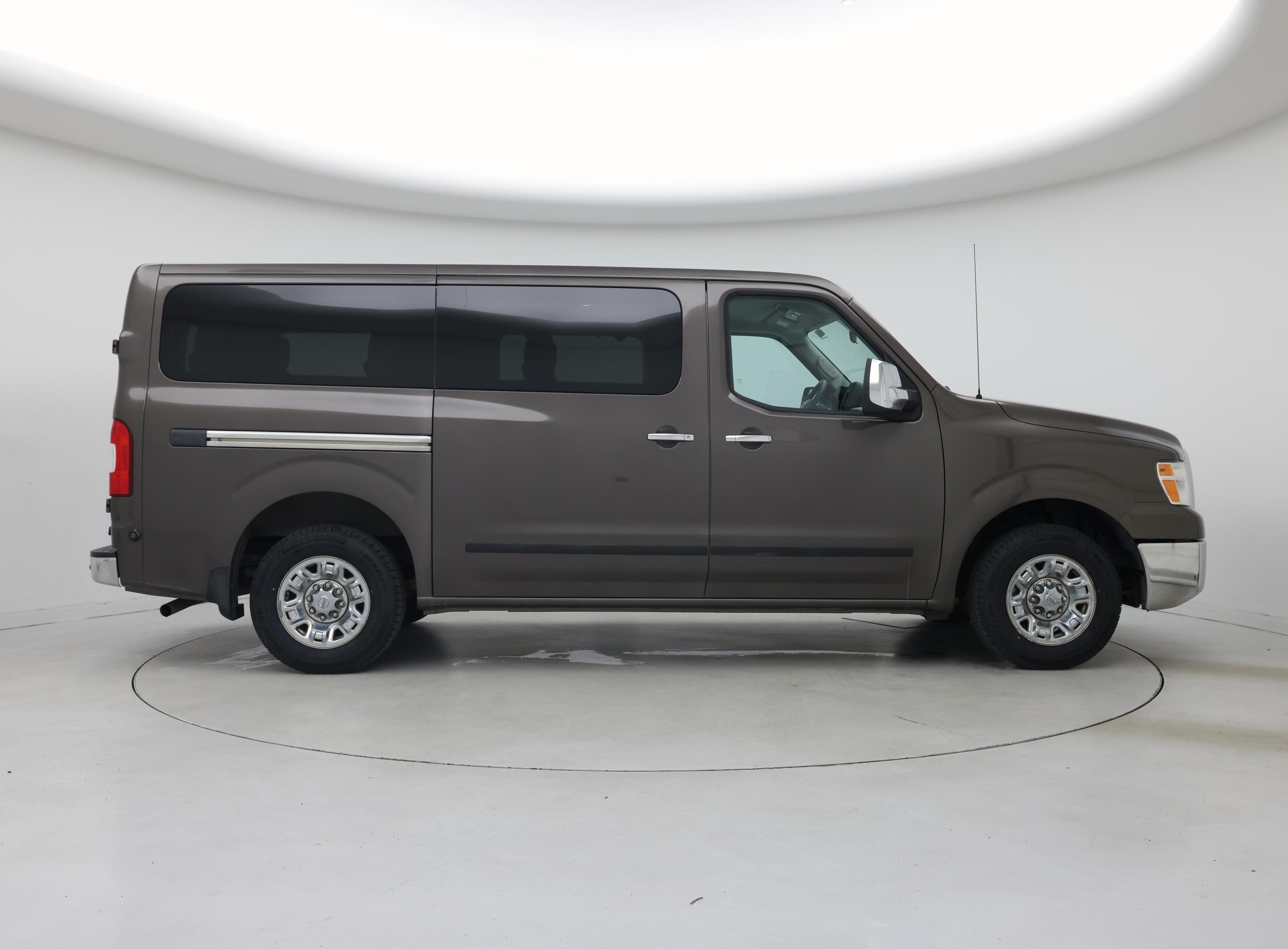 Thumbnail: 2017 Nissan NV - 7
