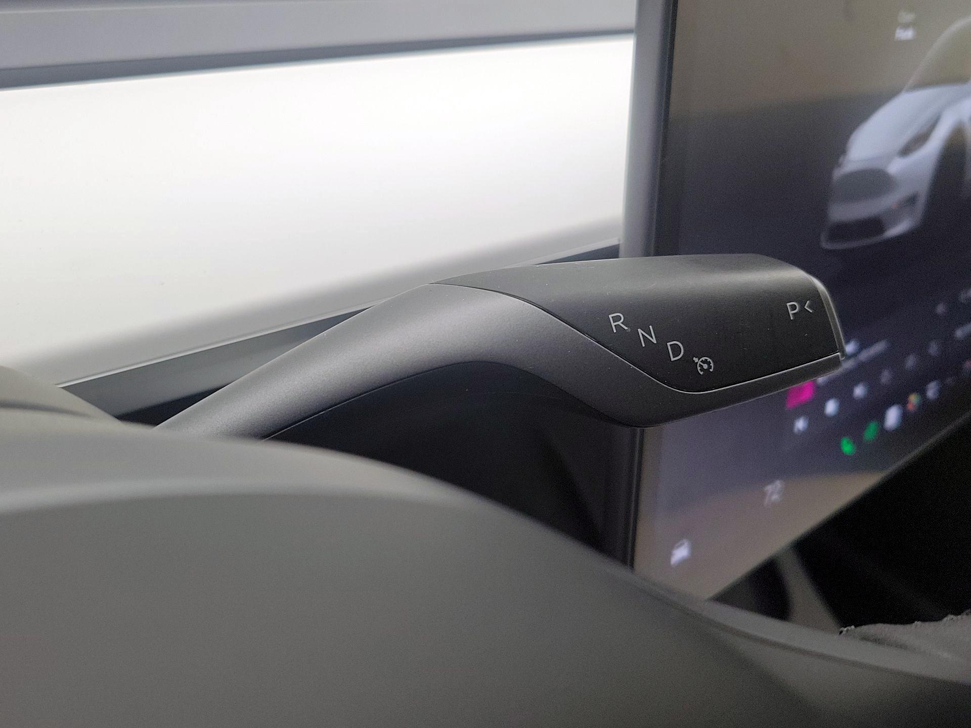 Thumbnail: 2023 Tesla Model Y - 17