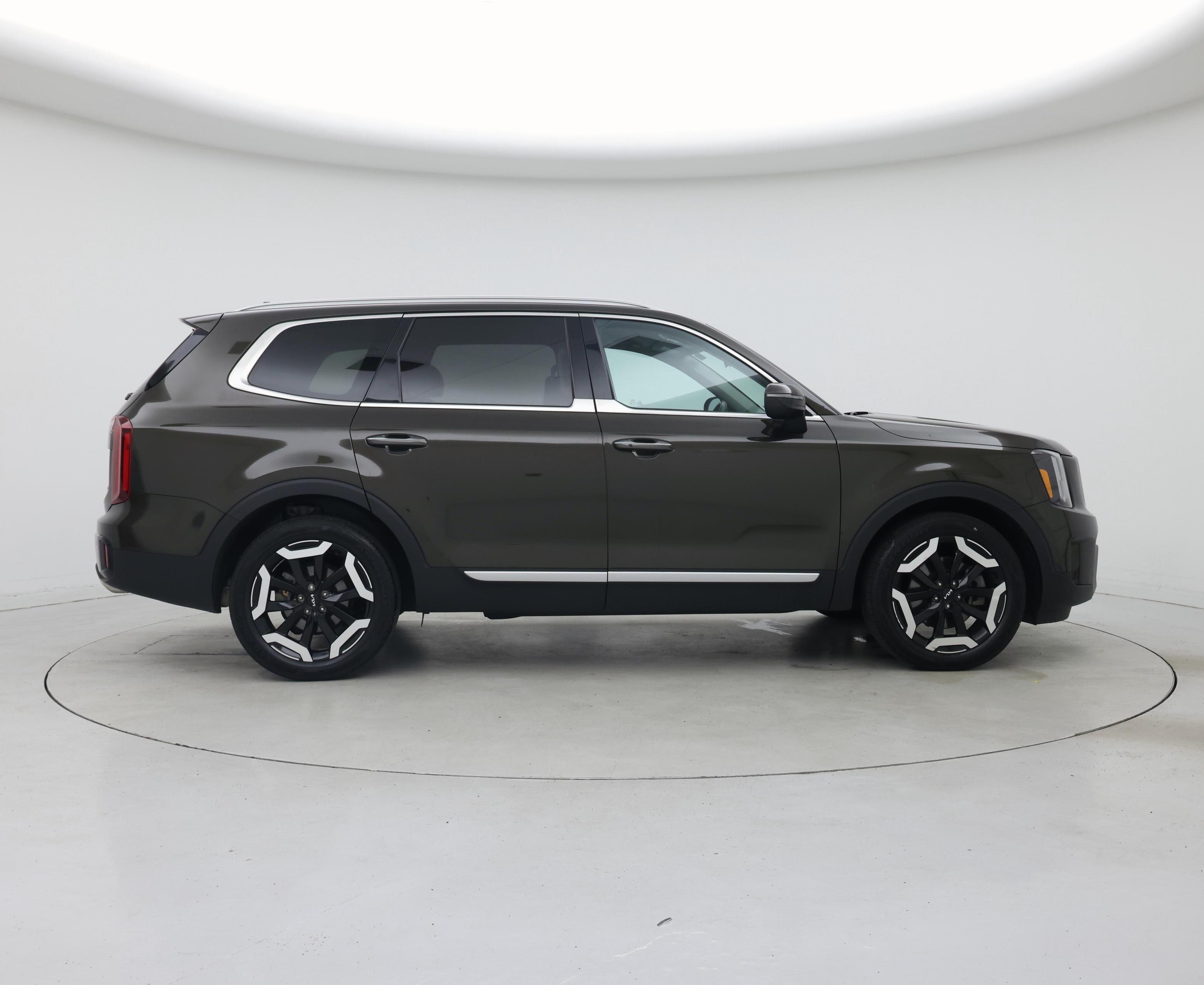 Thumbnail: 2023 Kia Telluride - 7