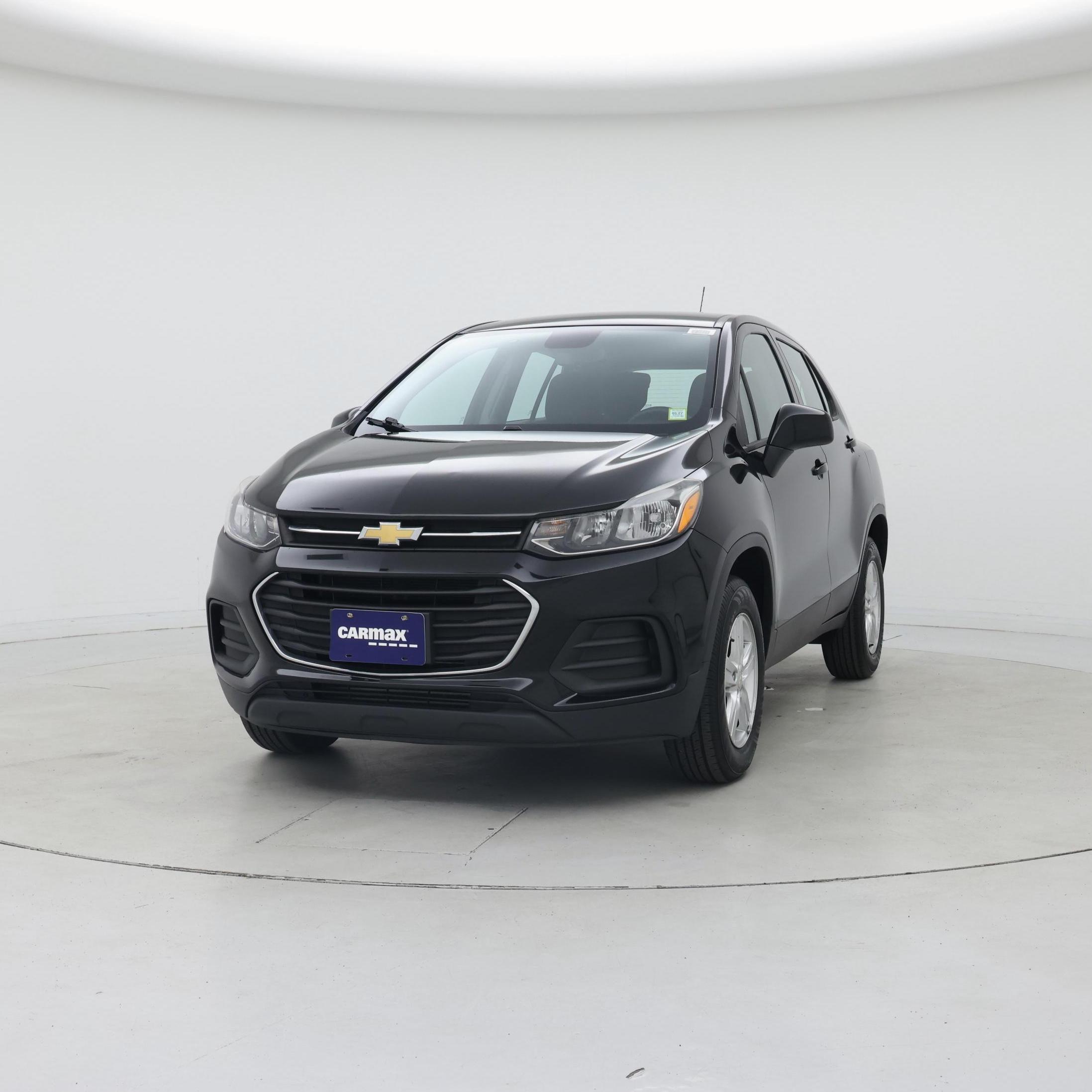 Thumbnail: 2017 Chevrolet Trax - 4