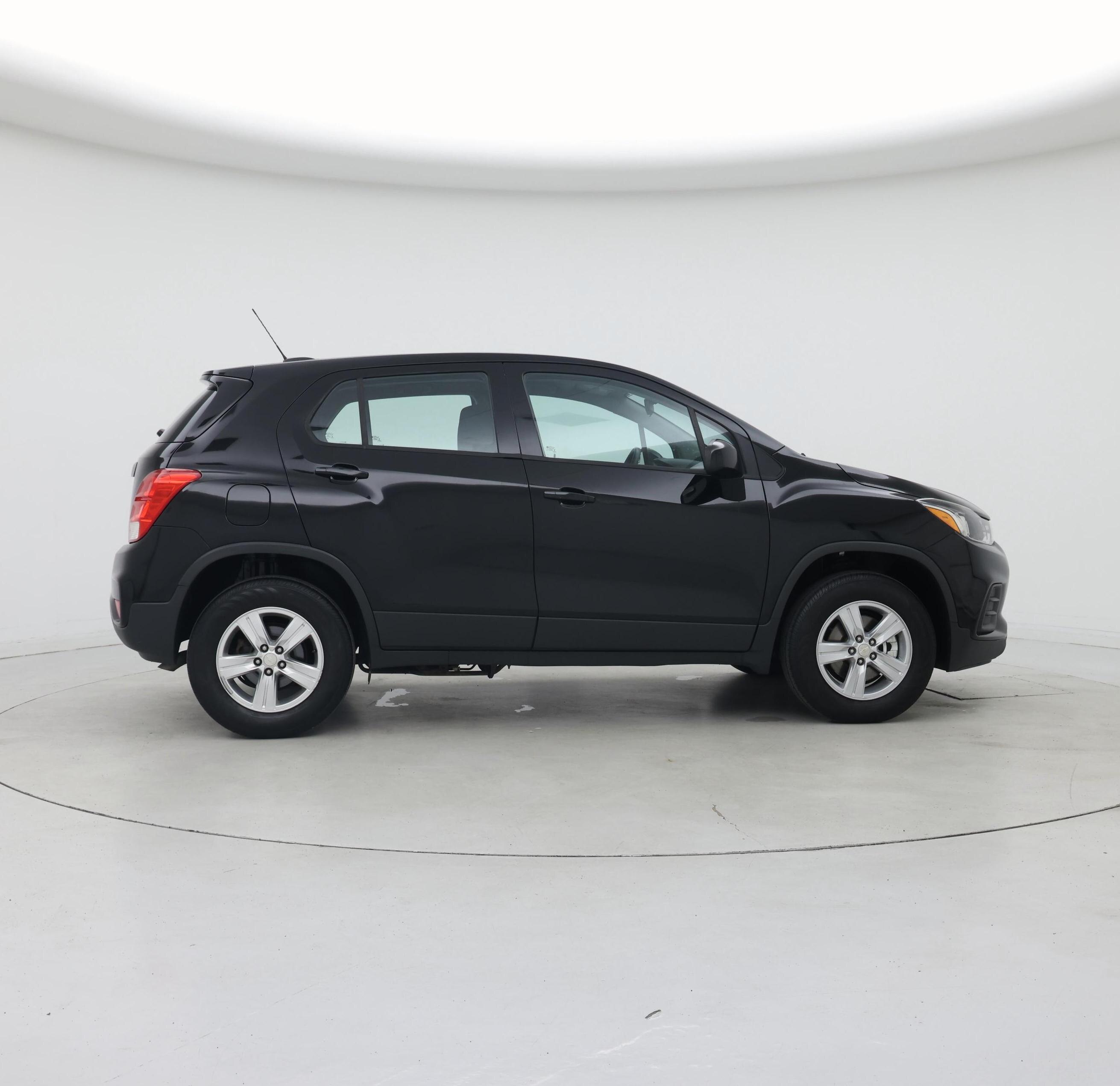 Thumbnail: 2017 Chevrolet Trax - 7