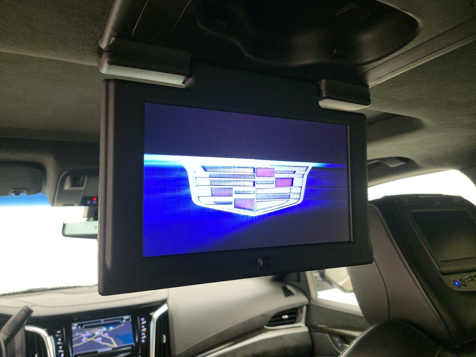 2019 Cadillac Escalade Platinum - Photo 27