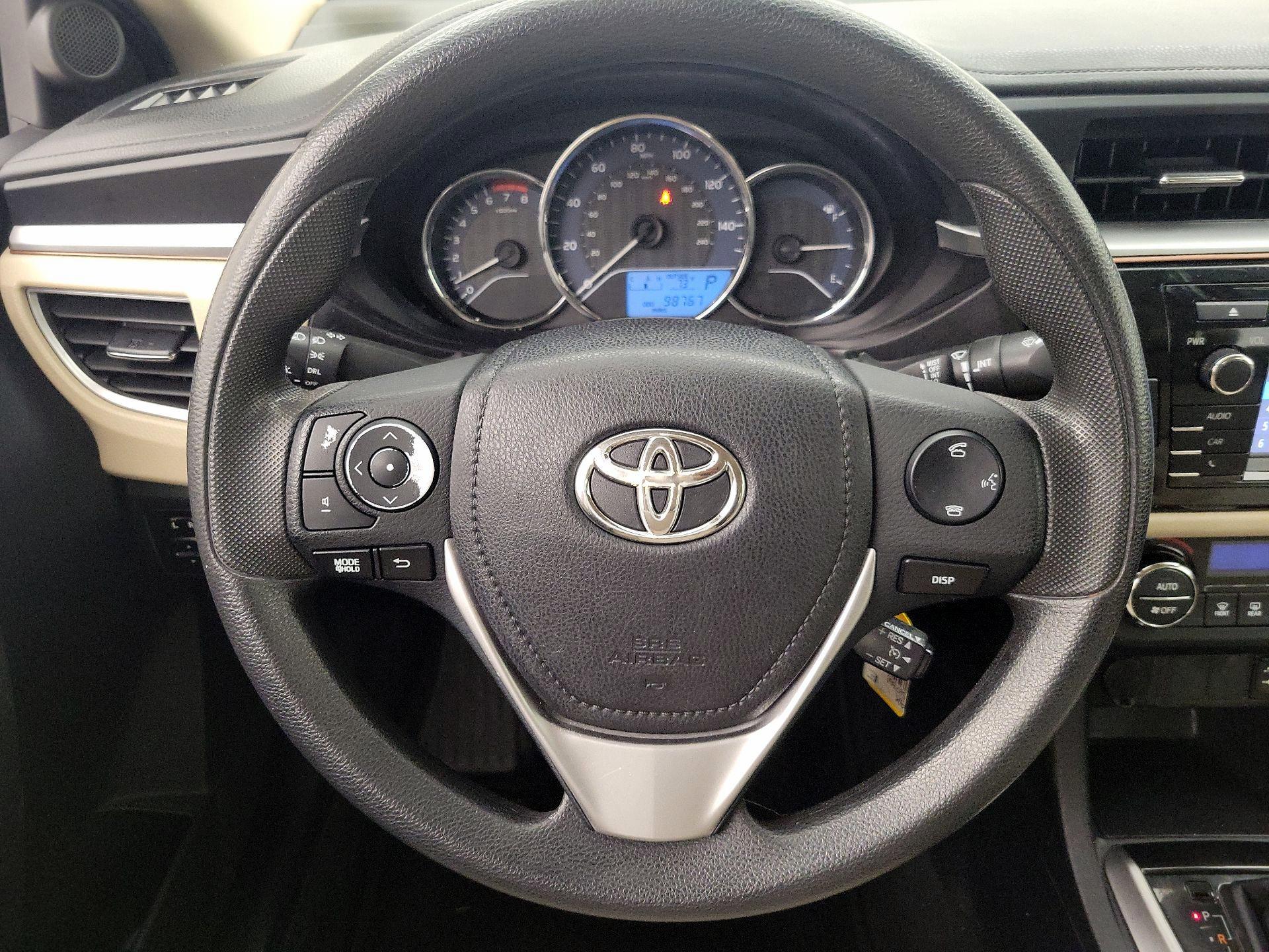 Thumbnail: 2016 Toyota Corolla - 10