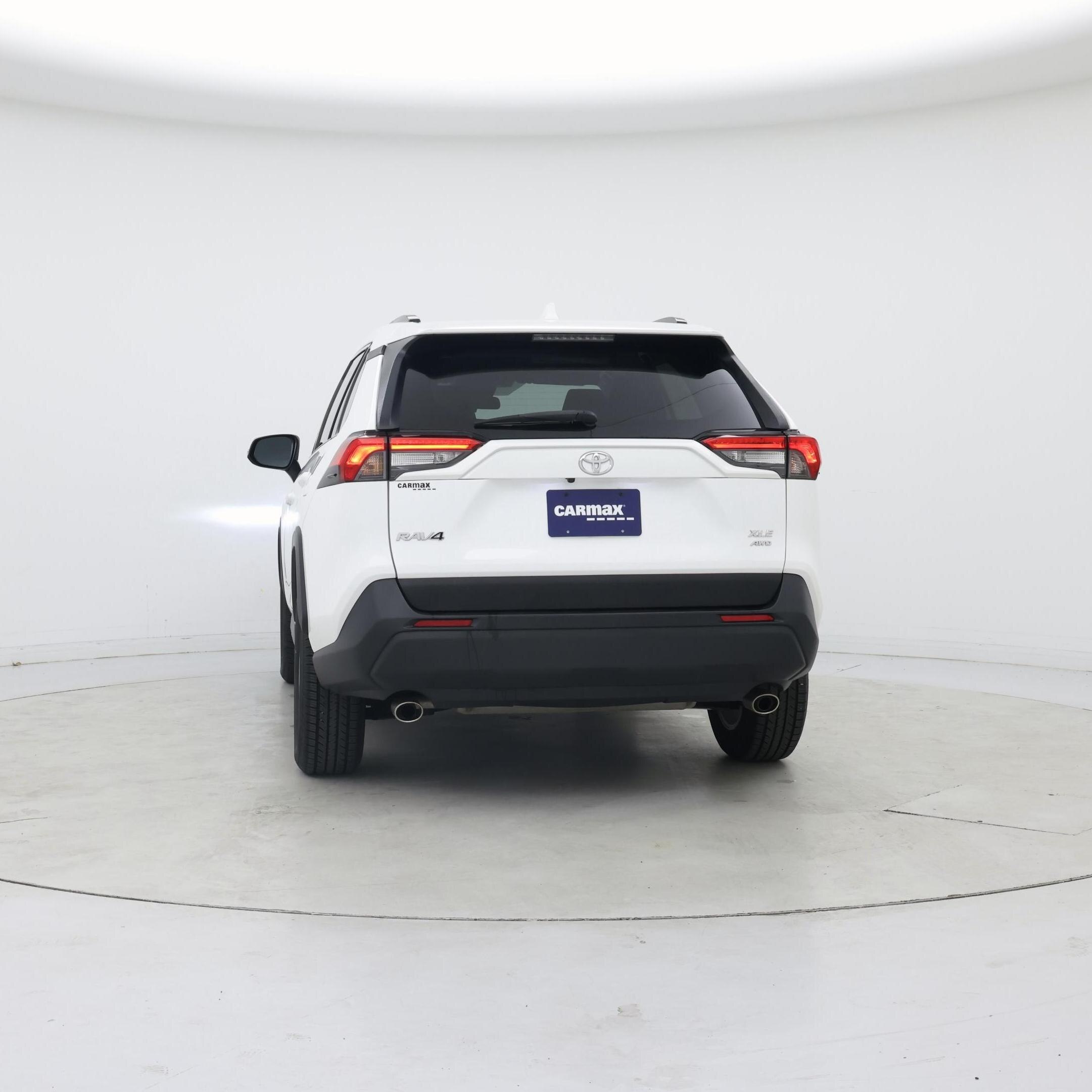 Thumbnail: 2020 Toyota RAV4 - 6