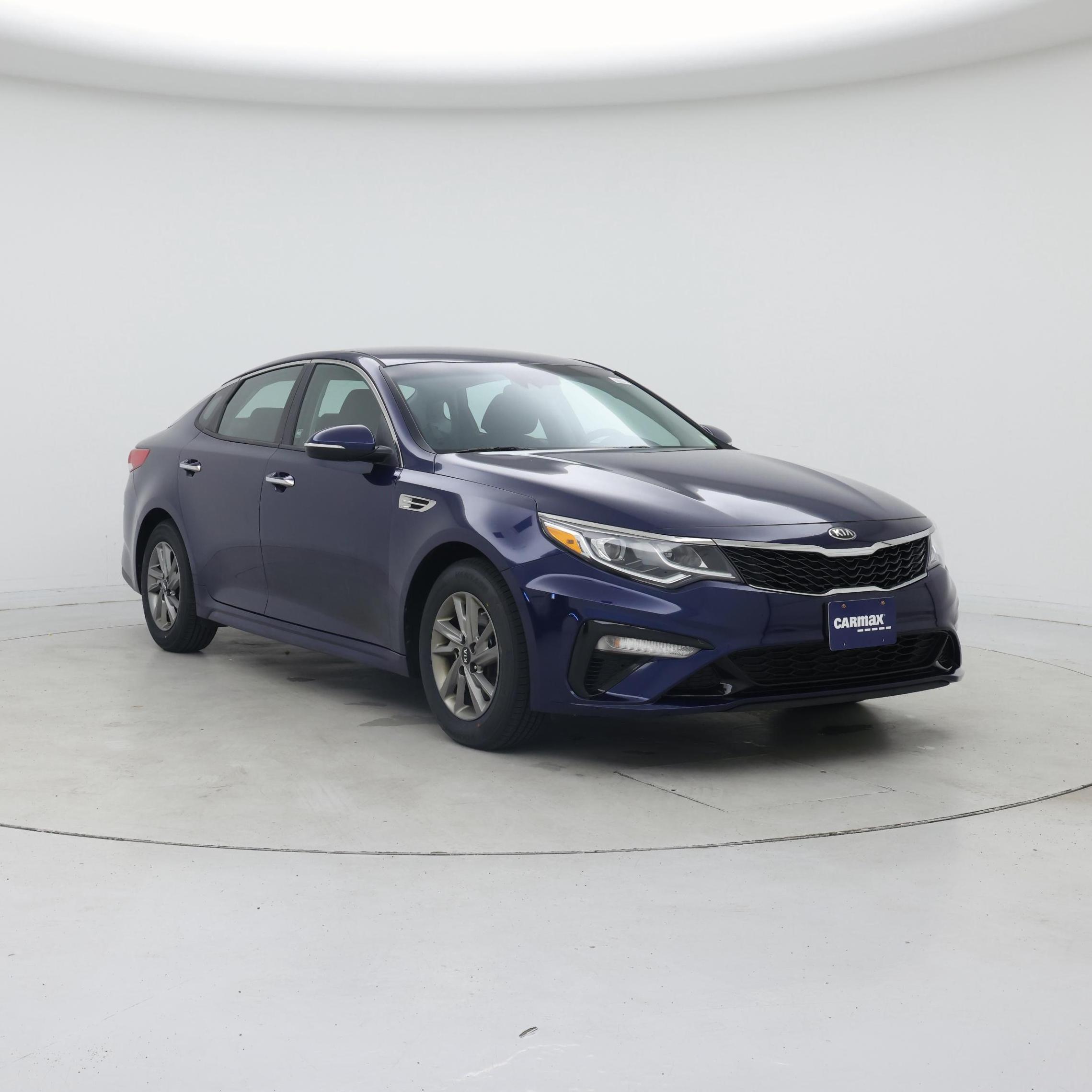 Blue 2019 Kia Optima Sedan Front-Wheel Drive Automatic
