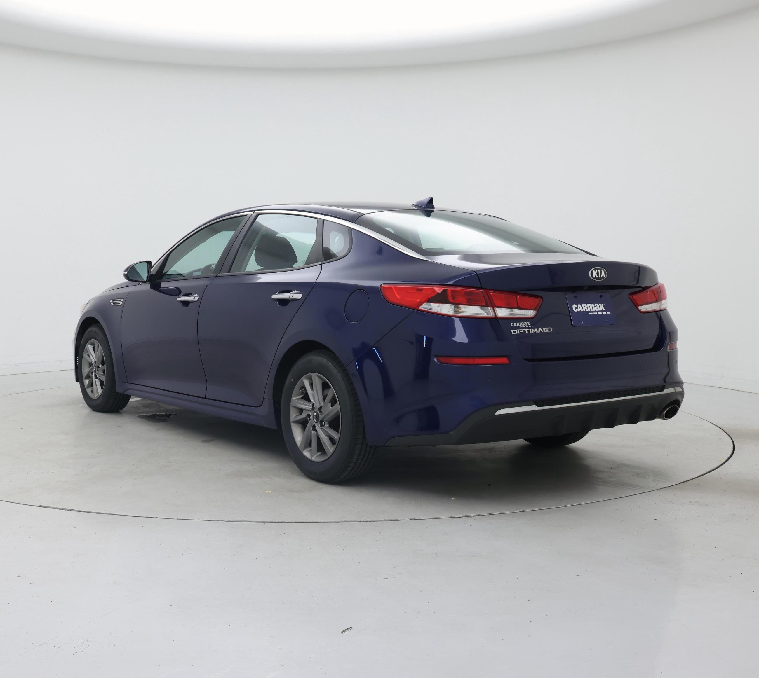 Thumbnail: 2019 Kia Optima - 2