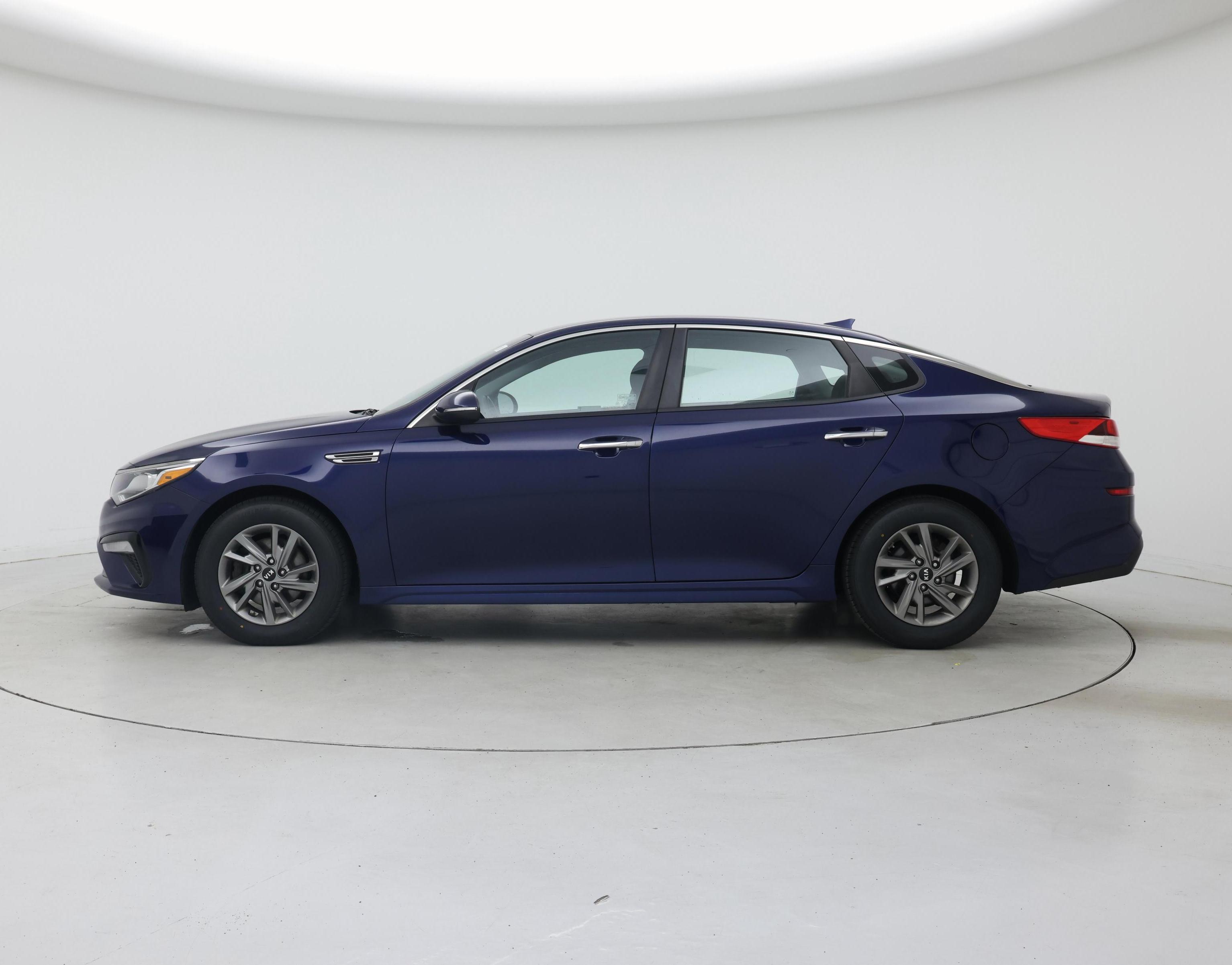Thumbnail: 2019 Kia Optima - 3