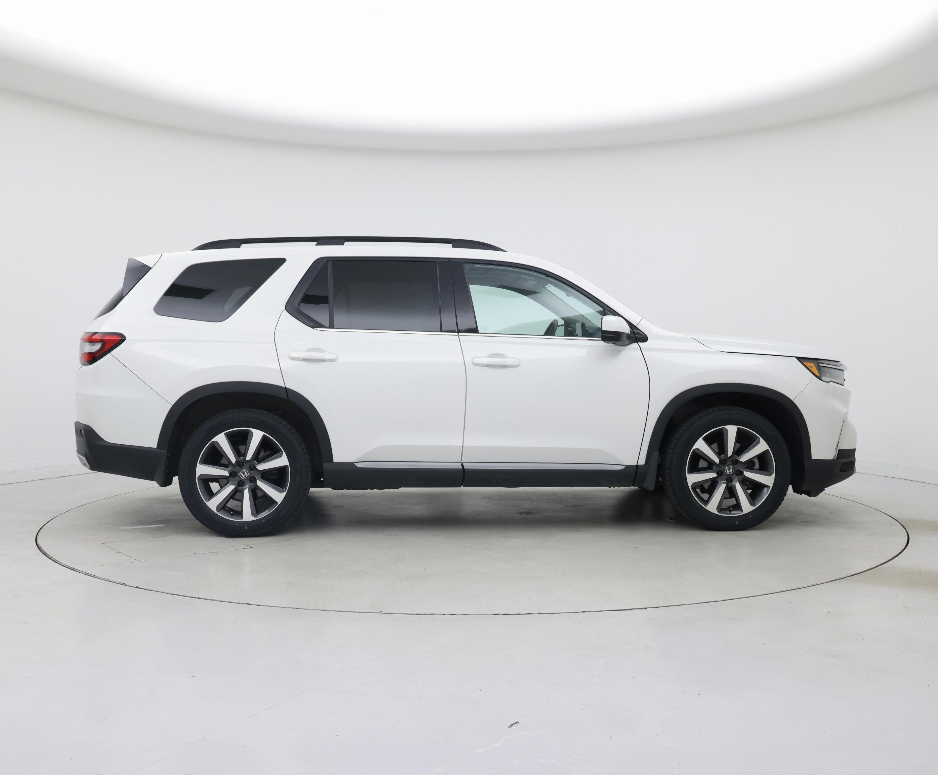 Thumbnail: 2023 Honda Pilot - 7