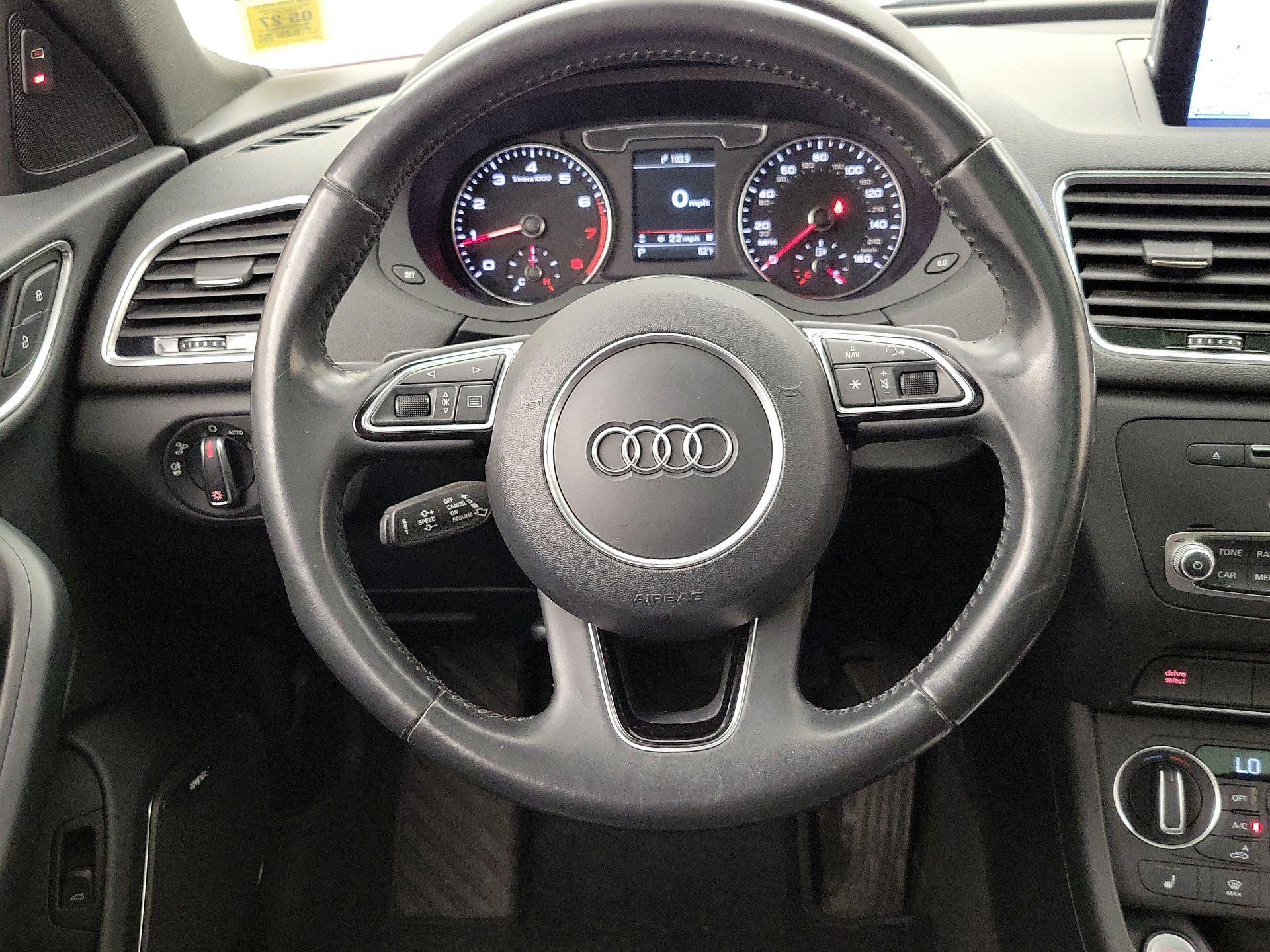 Thumbnail: 2018 Audi Q3 - 10