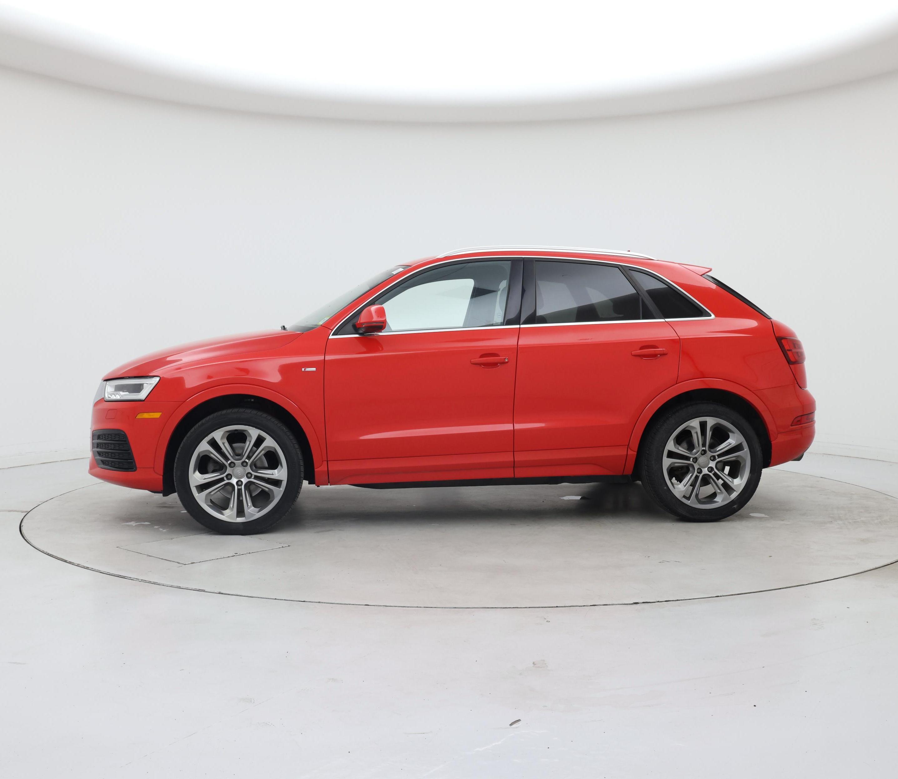 Thumbnail: 2018 Audi Q3 - 3