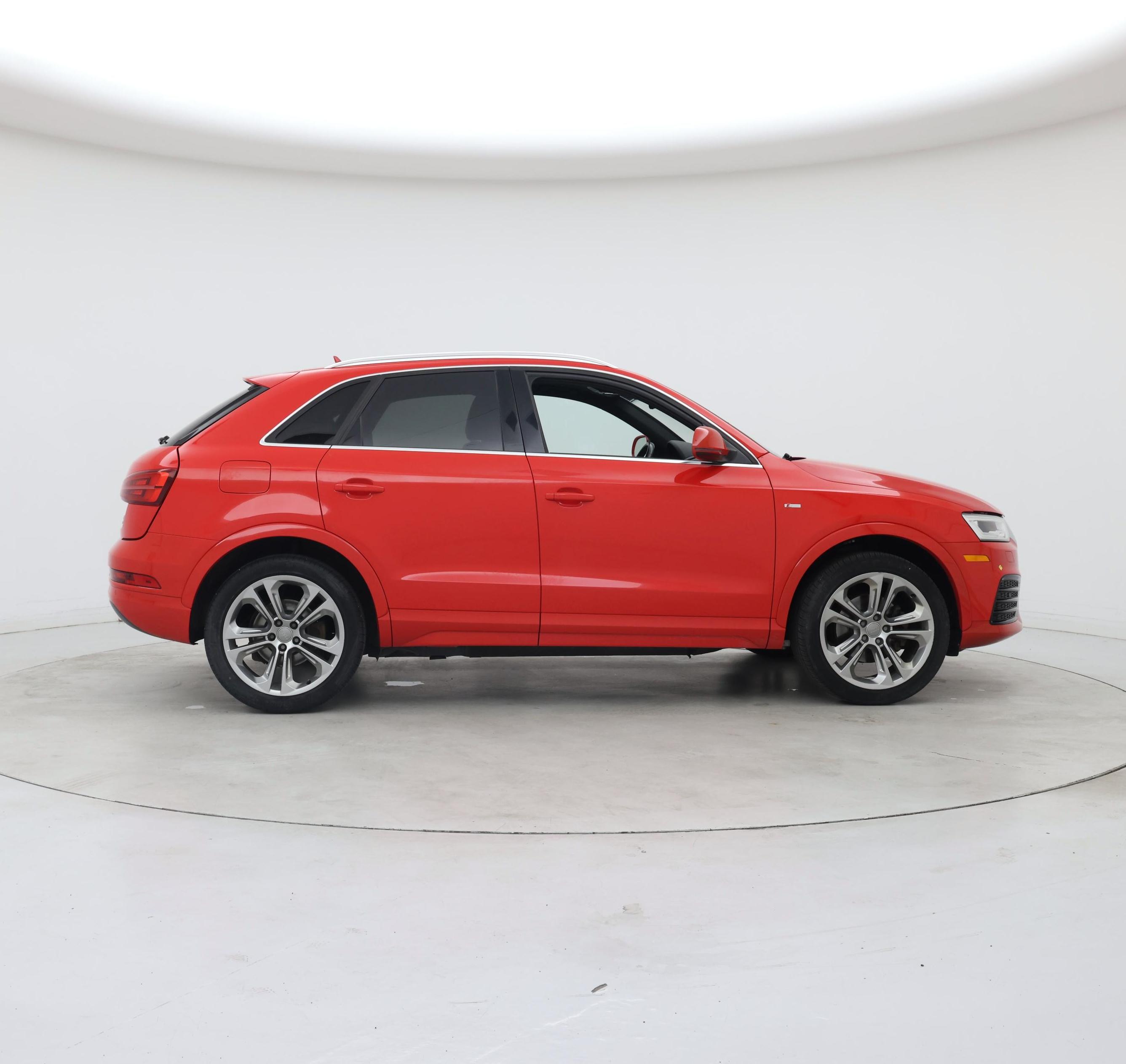 Thumbnail: 2018 Audi Q3 - 7
