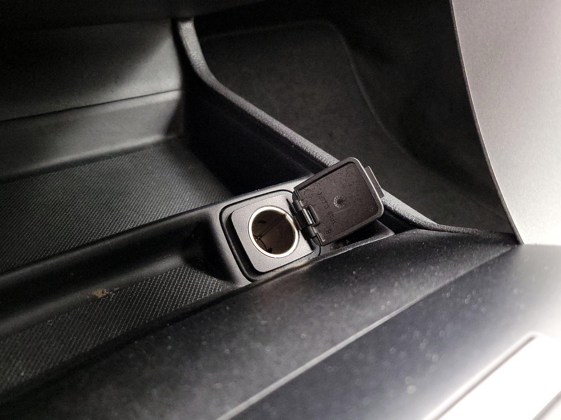 Thumbnail: 2014 Ford Fusion - 17