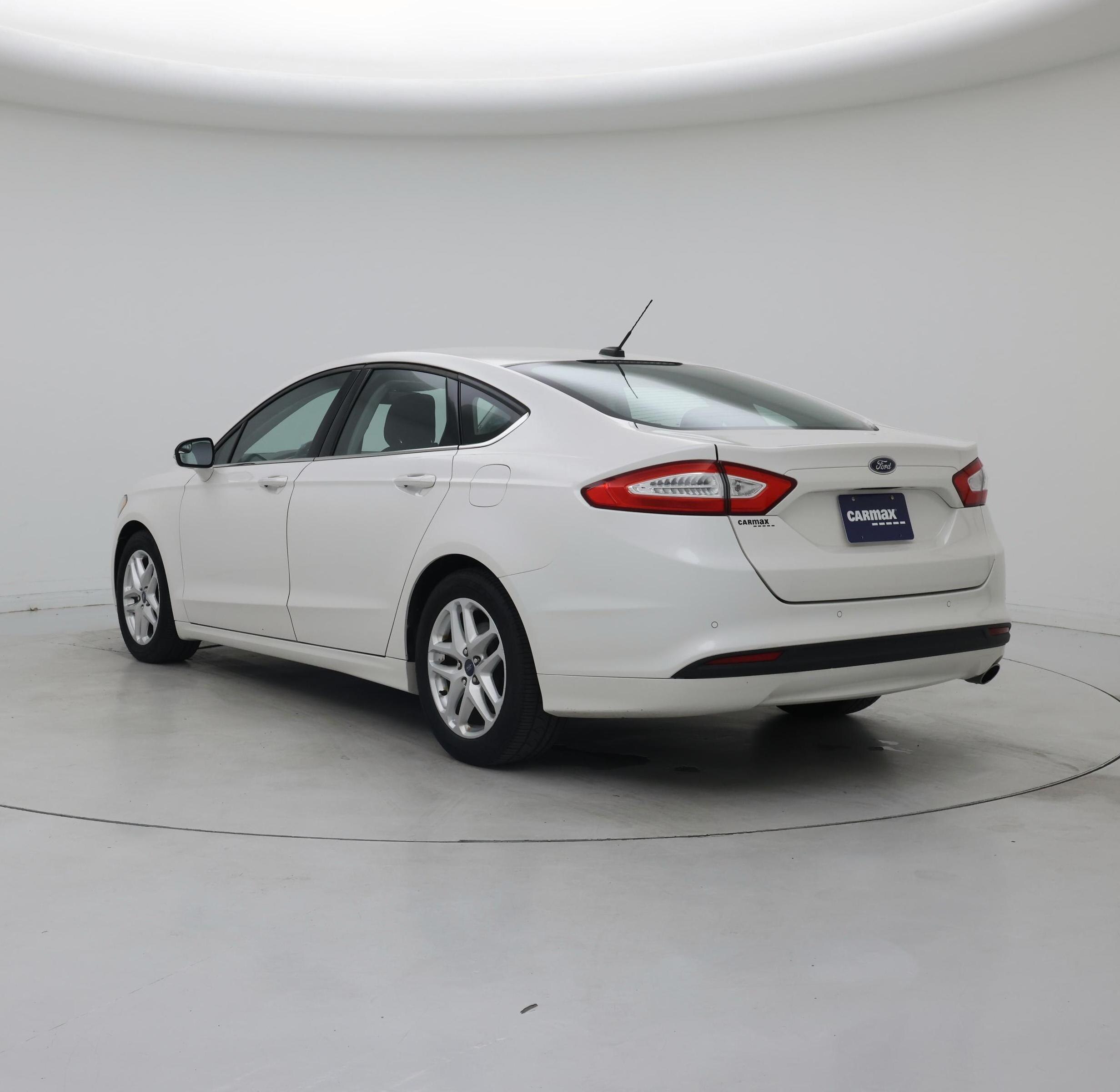 Thumbnail: 2014 Ford Fusion - 2