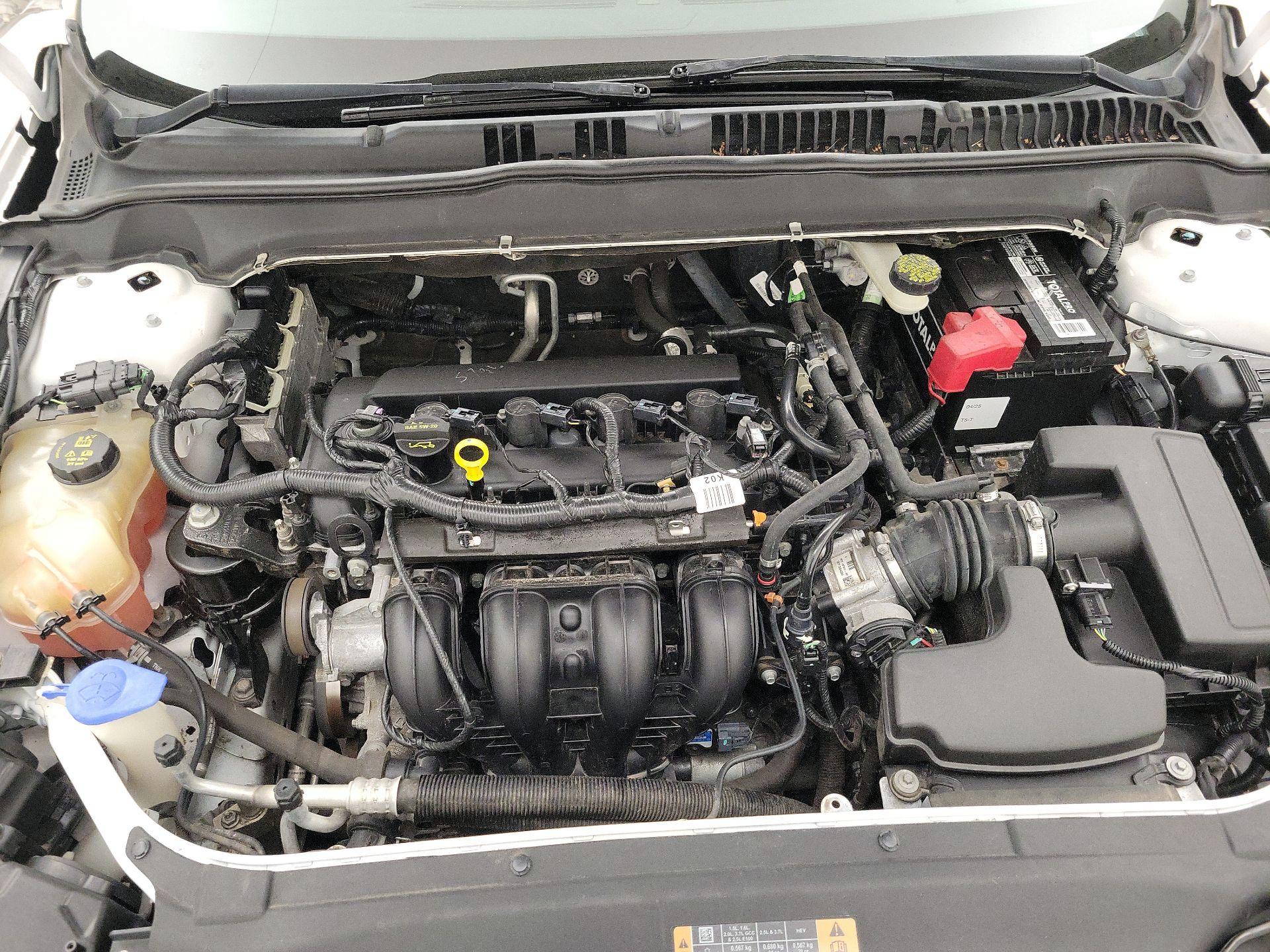 Thumbnail: 2014 Ford Fusion - 20