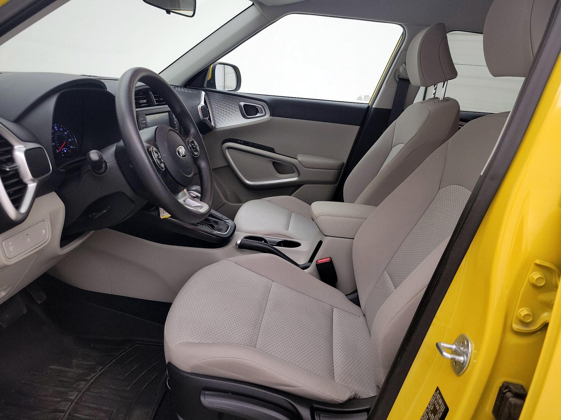 Thumbnail: 2020 Kia Soul - 11
