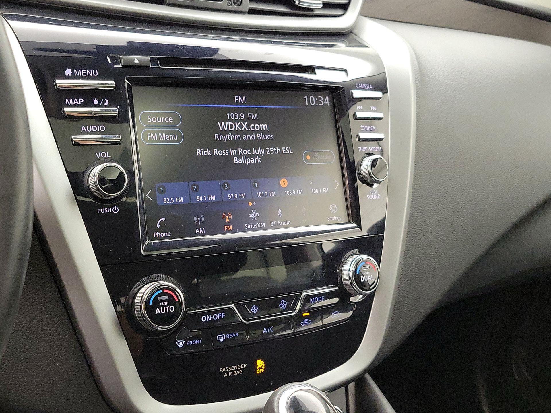 Thumbnail: 2020 Nissan Murano - 16