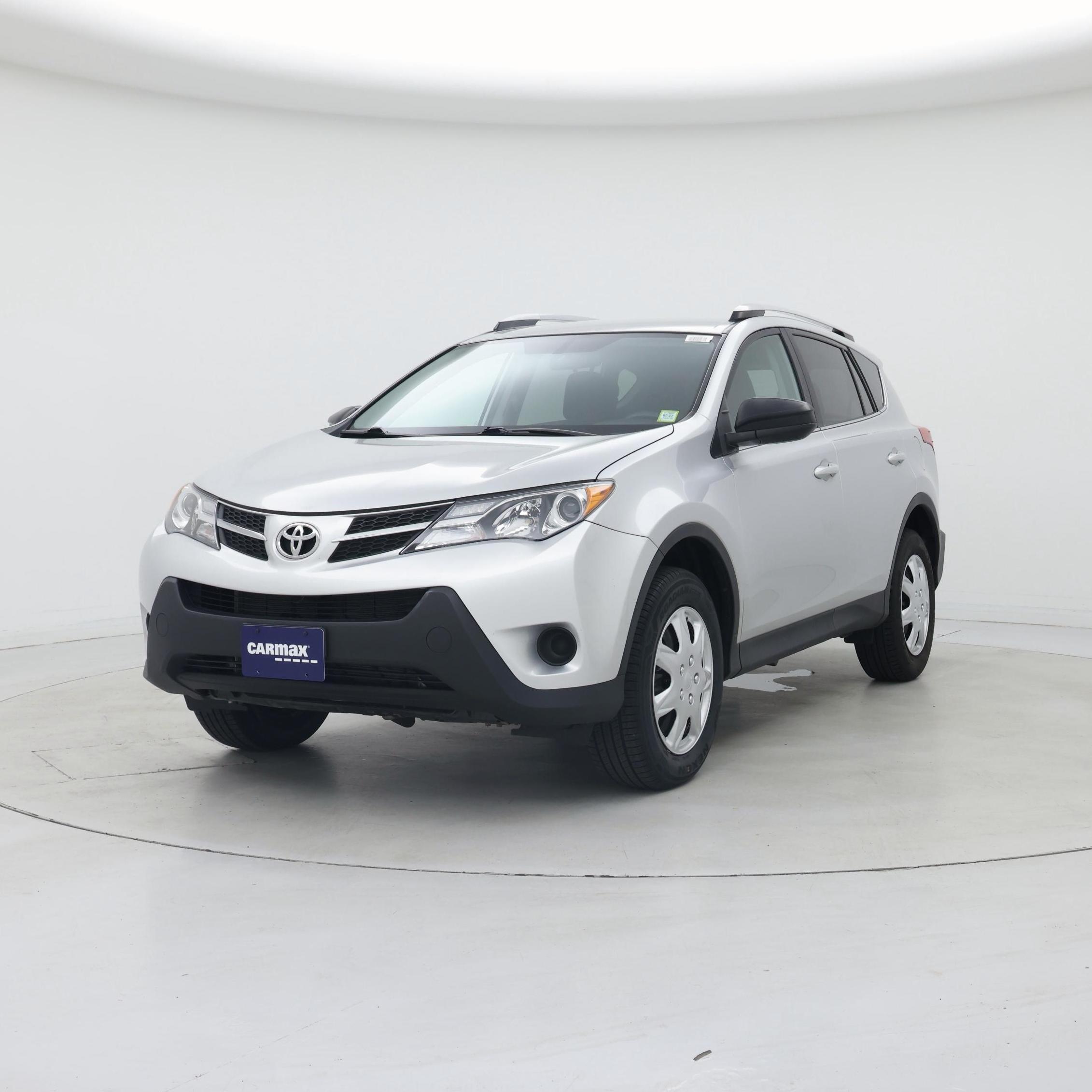 Thumbnail: 2015 Toyota RAV4 - 4