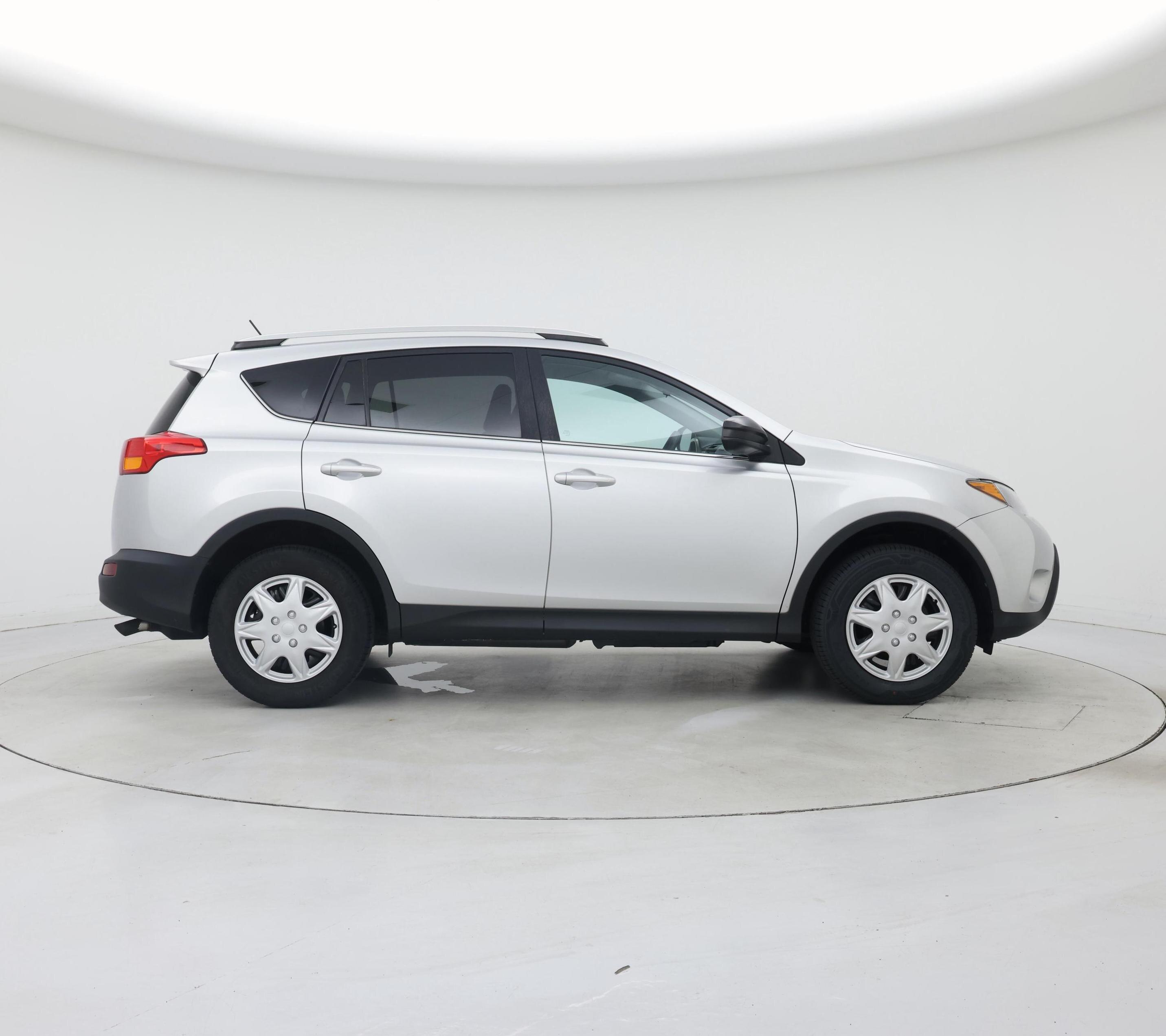 Thumbnail: 2015 Toyota RAV4 - 7