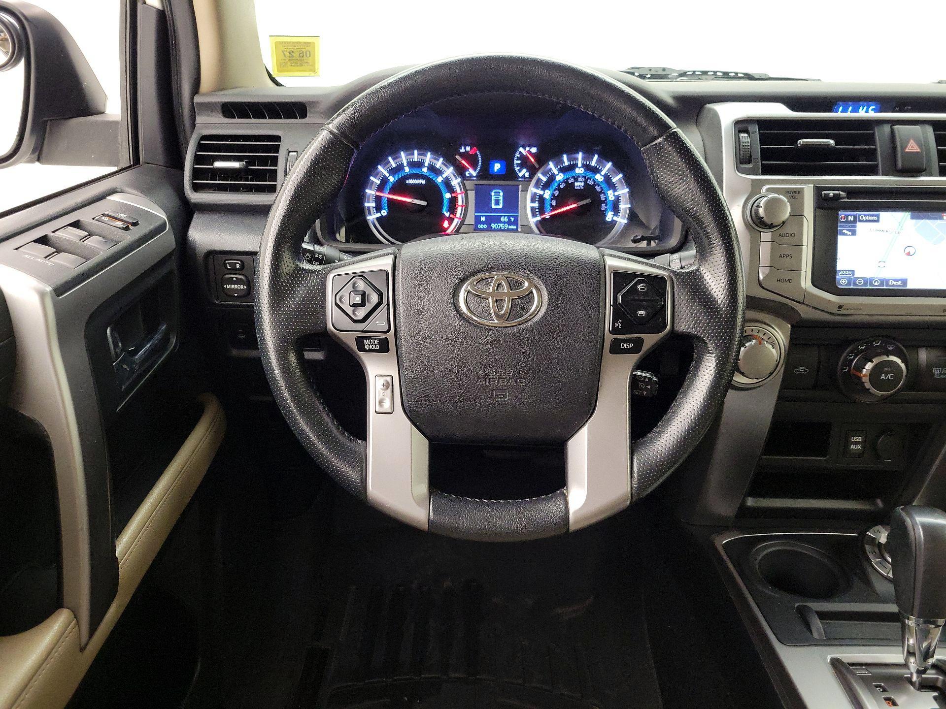 Thumbnail: 2017 Toyota 4Runner - 10