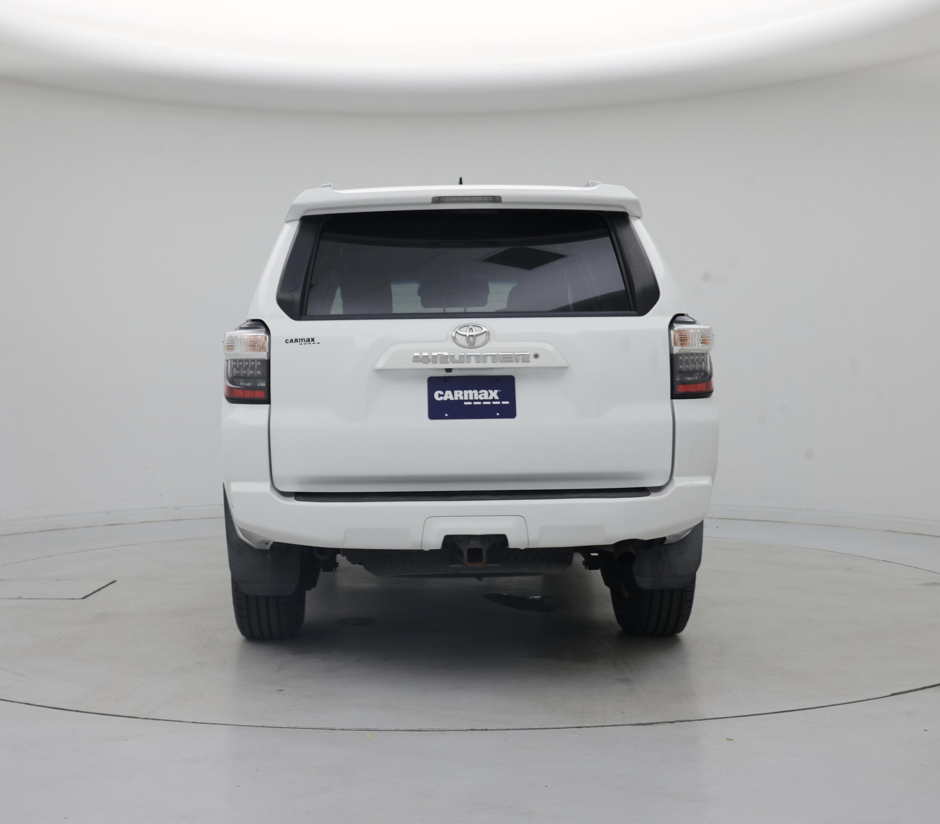 Thumbnail: 2017 Toyota 4Runner - 6