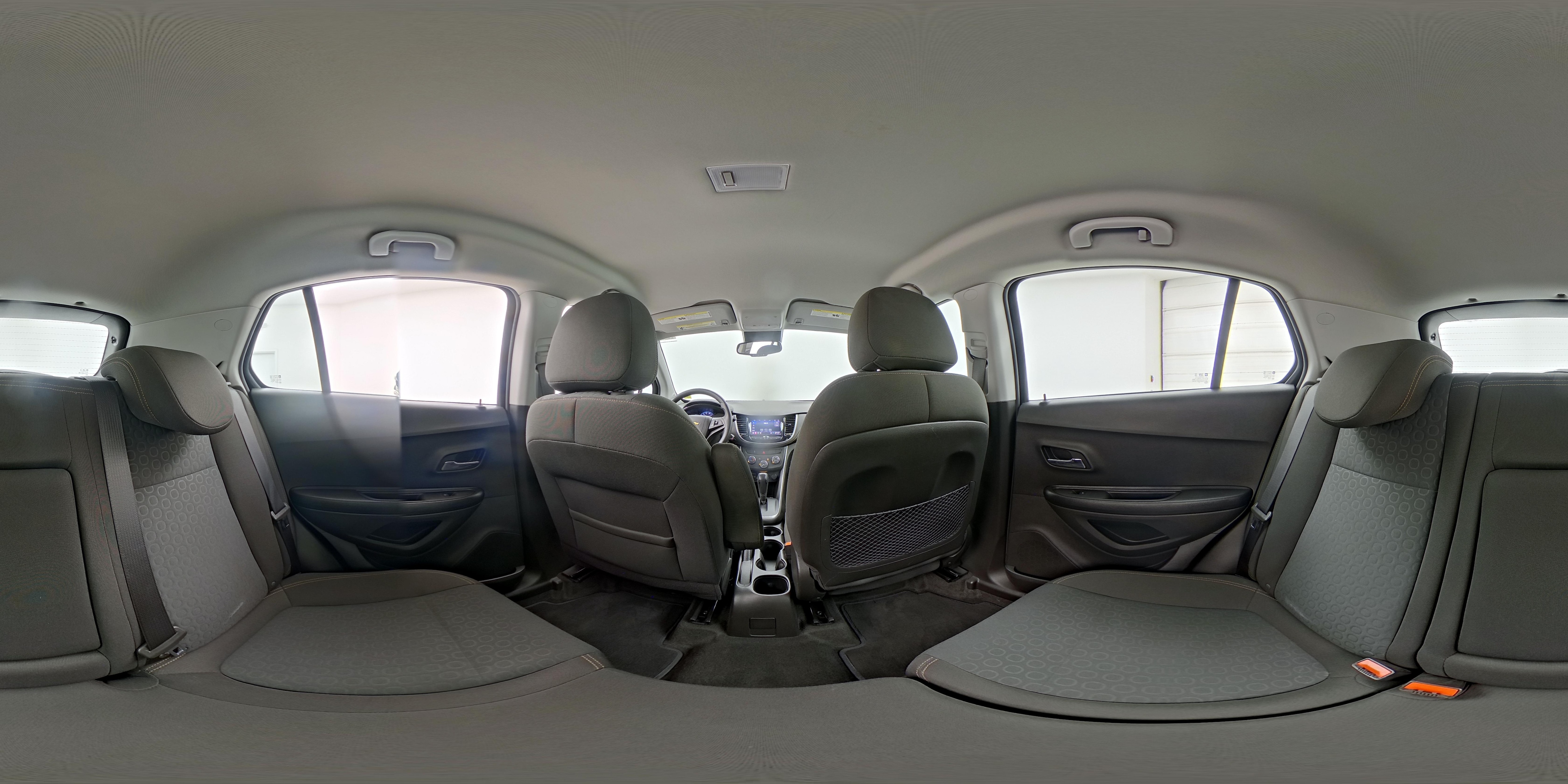 2021 Chevrolet Trax LS - Photo 25