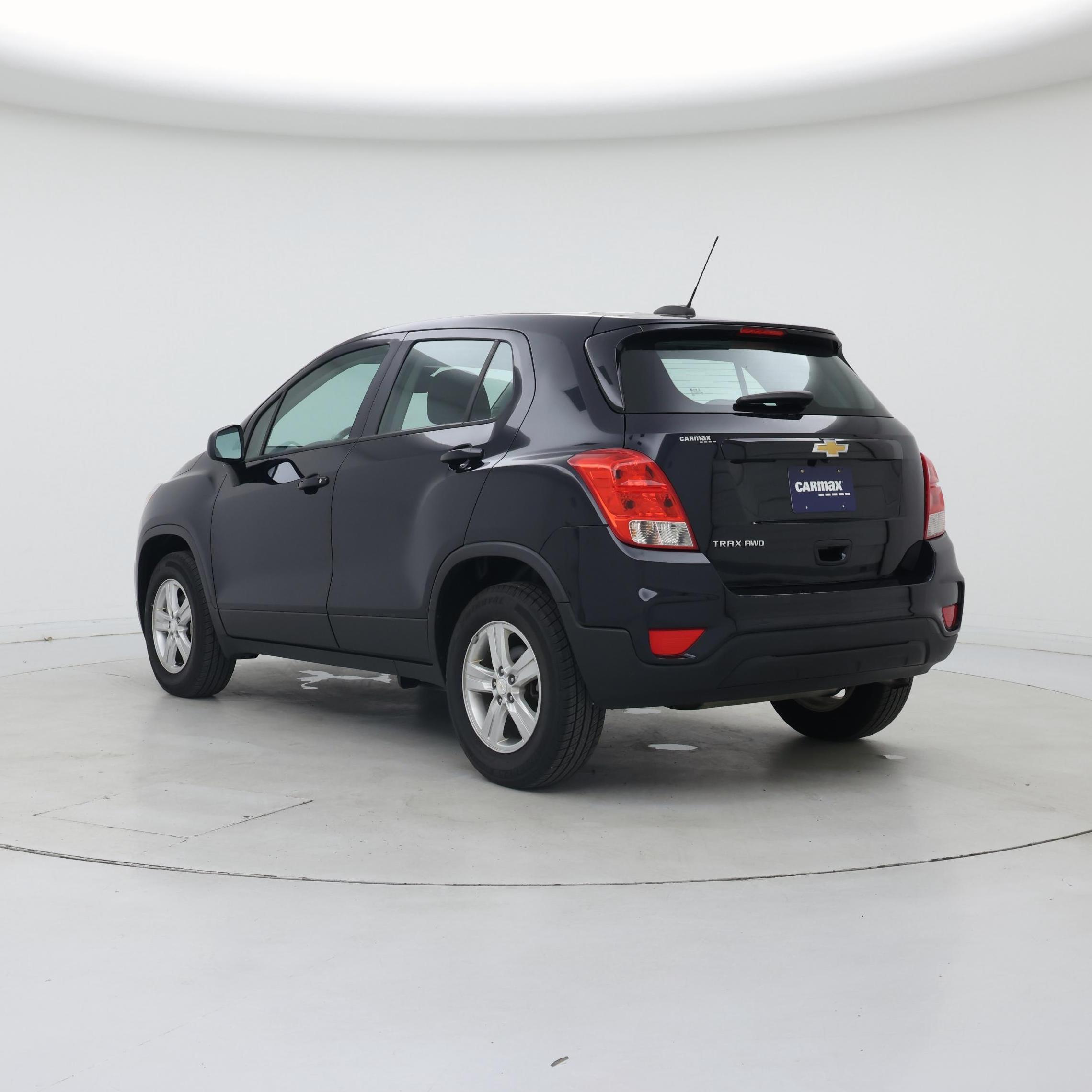 Thumbnail: 2021 Chevrolet Trax - 2