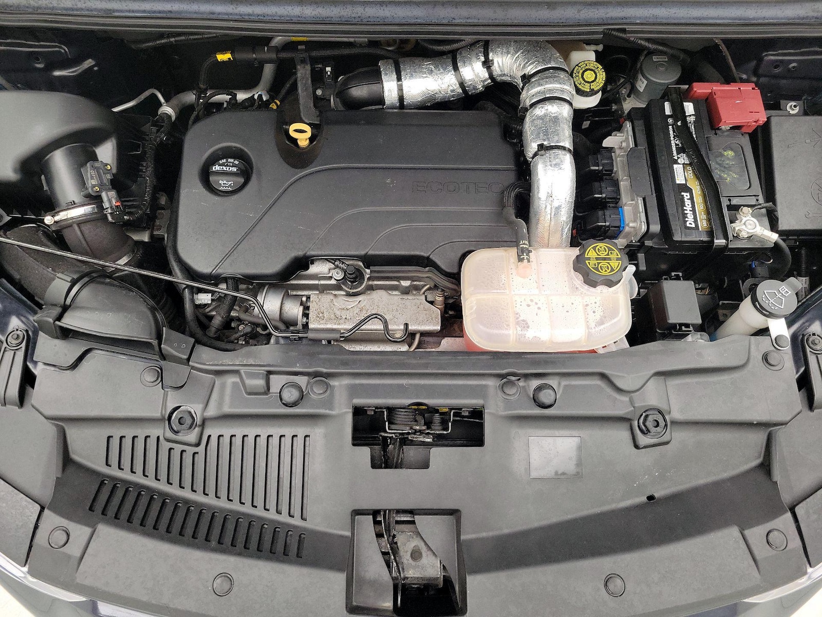 2021 Chevrolet Trax LS - Photo 22