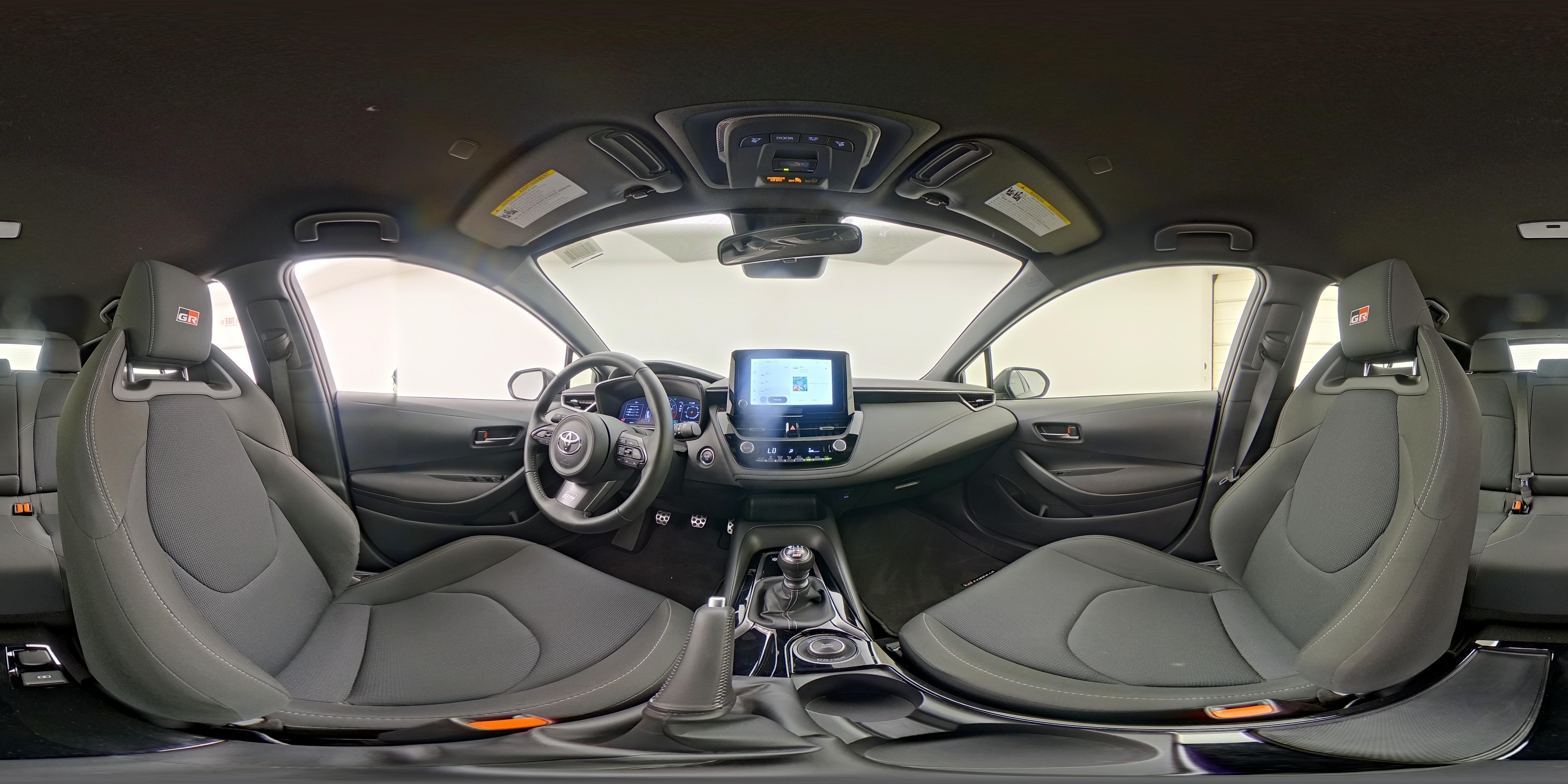 2024 Toyota GR Corolla Core - Photo 24
