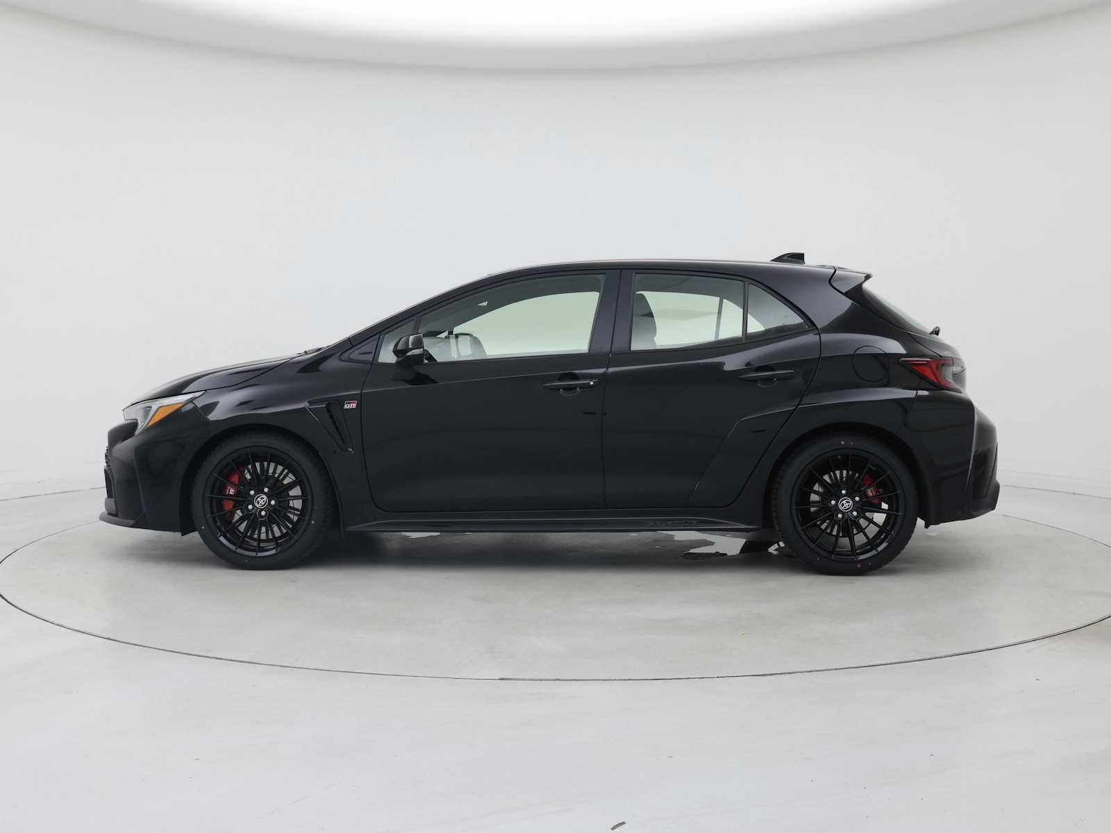2024 Toyota GR Corolla Core - Photo 4