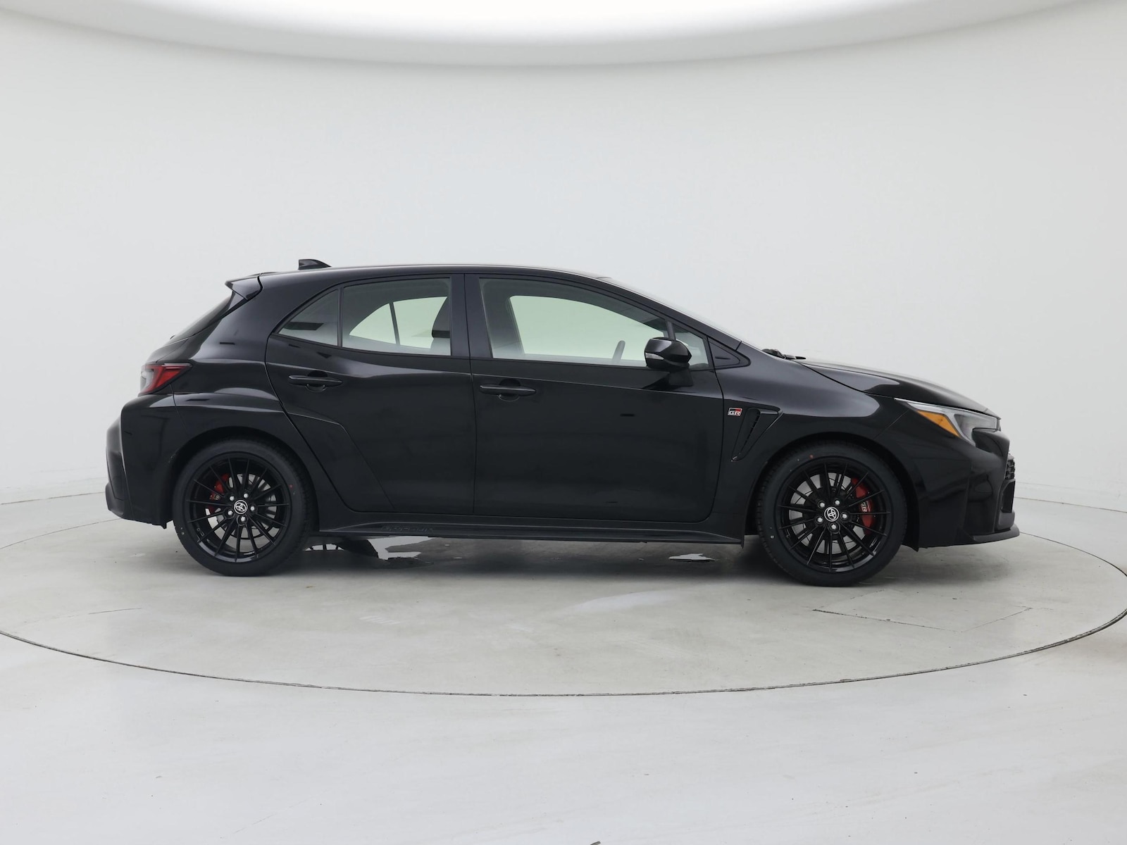 2024 Toyota GR Corolla Core - Photo 8