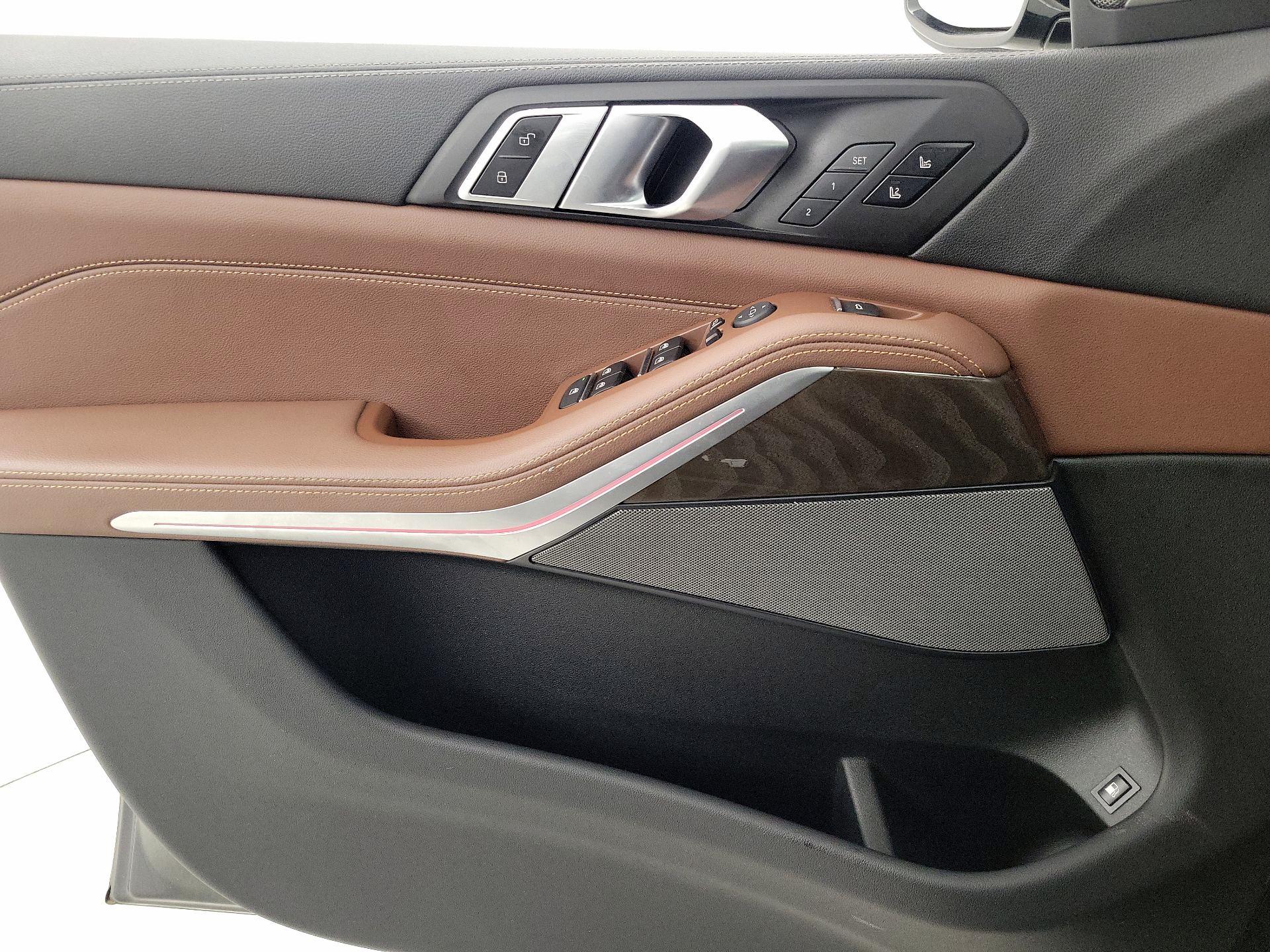 Thumbnail: 2022 BMW X5 - 12