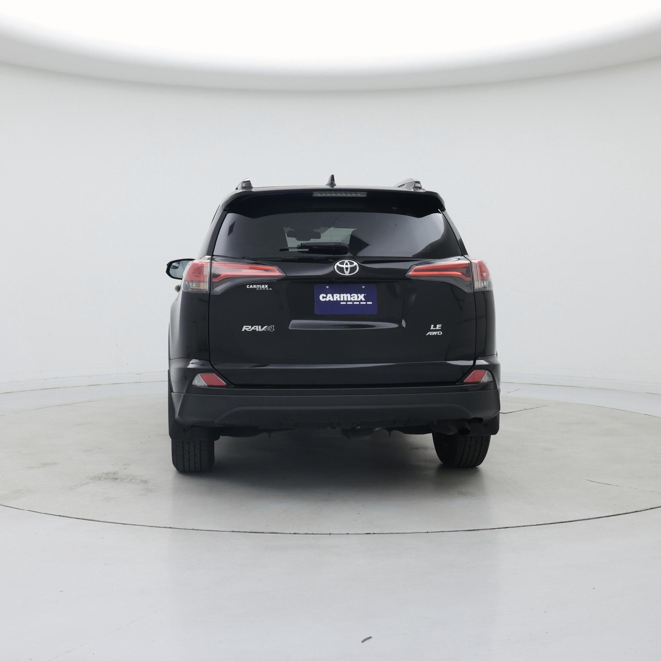 Thumbnail: 2018 Toyota RAV4 - 6