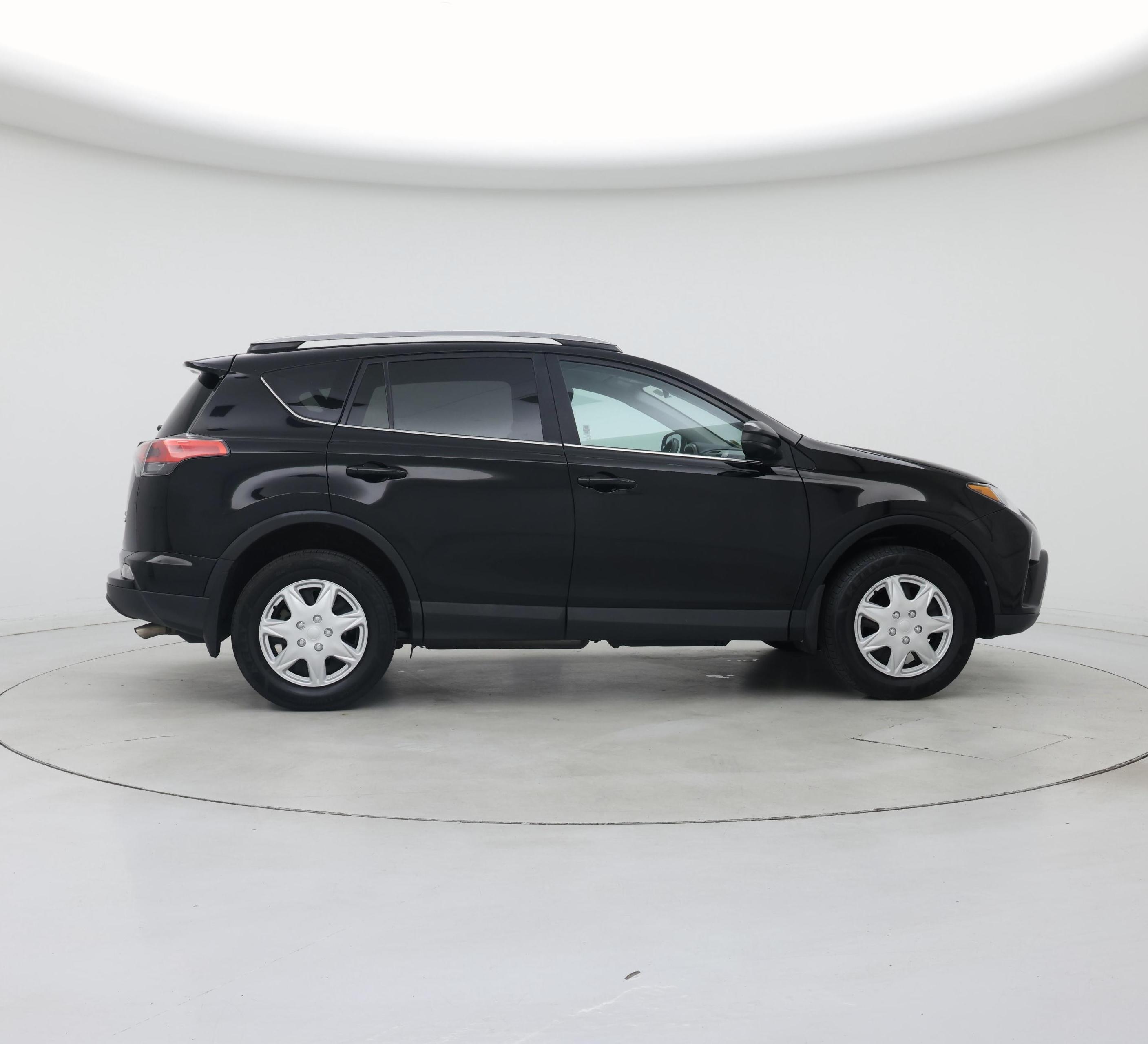 Thumbnail: 2018 Toyota RAV4 - 7
