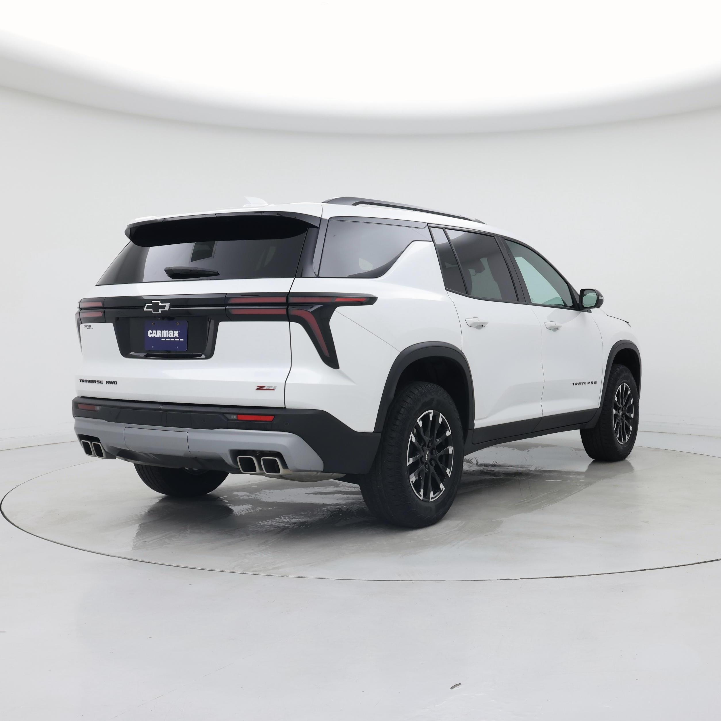 Thumbnail: 2025 Chevrolet Traverse - 8
