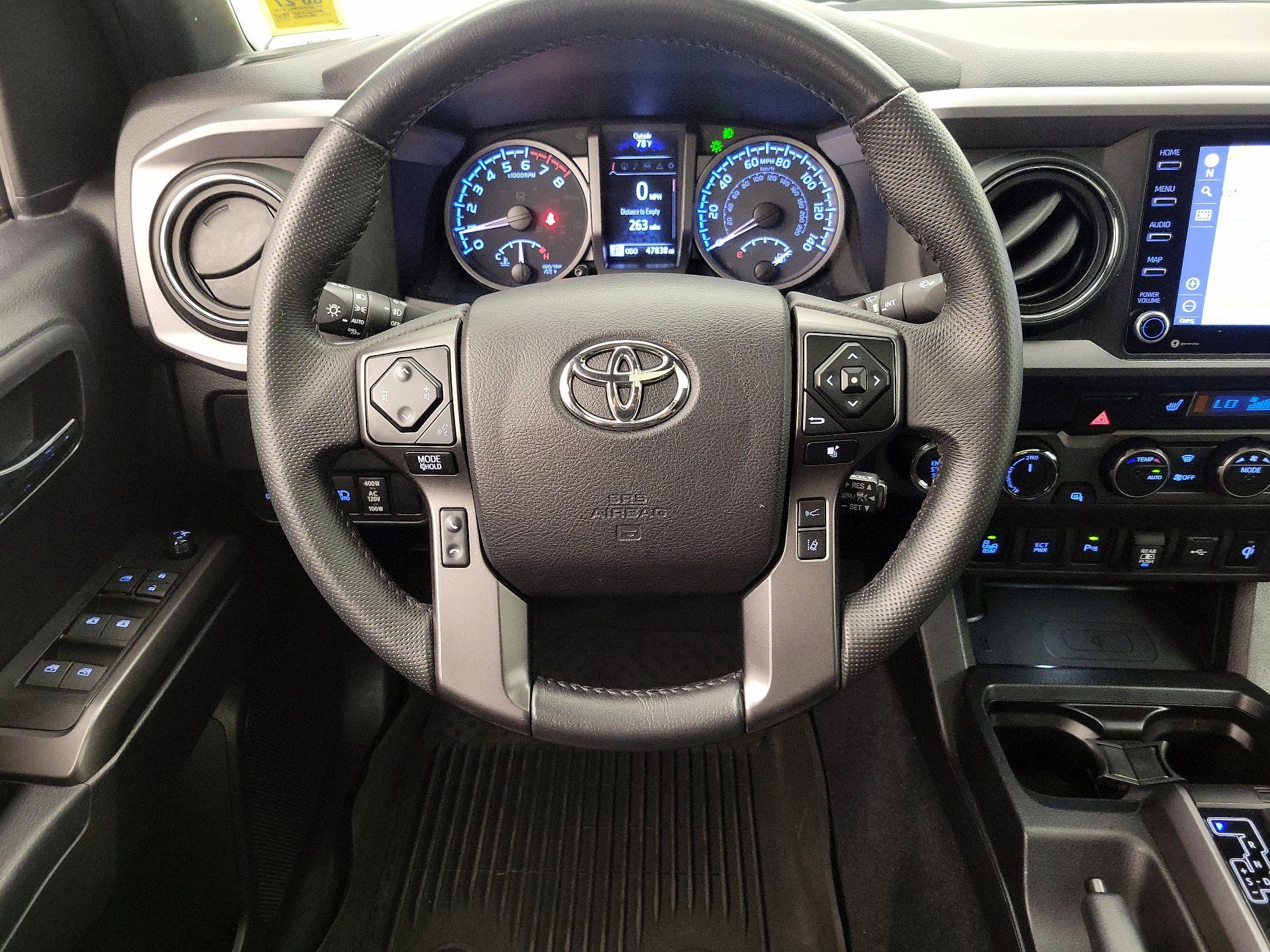 Thumbnail: 2021 Toyota Tacoma - 10