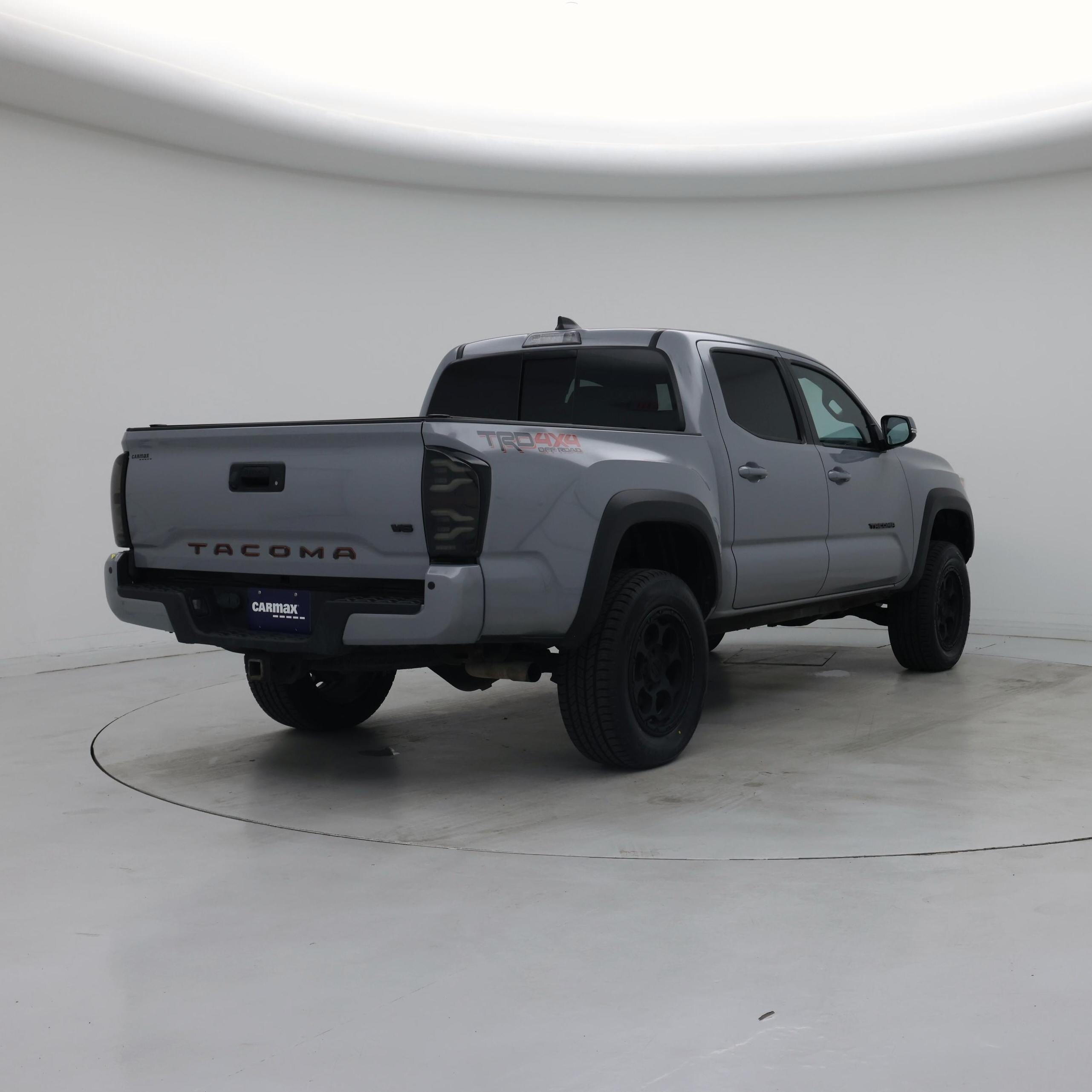 Thumbnail: 2021 Toyota Tacoma - 8