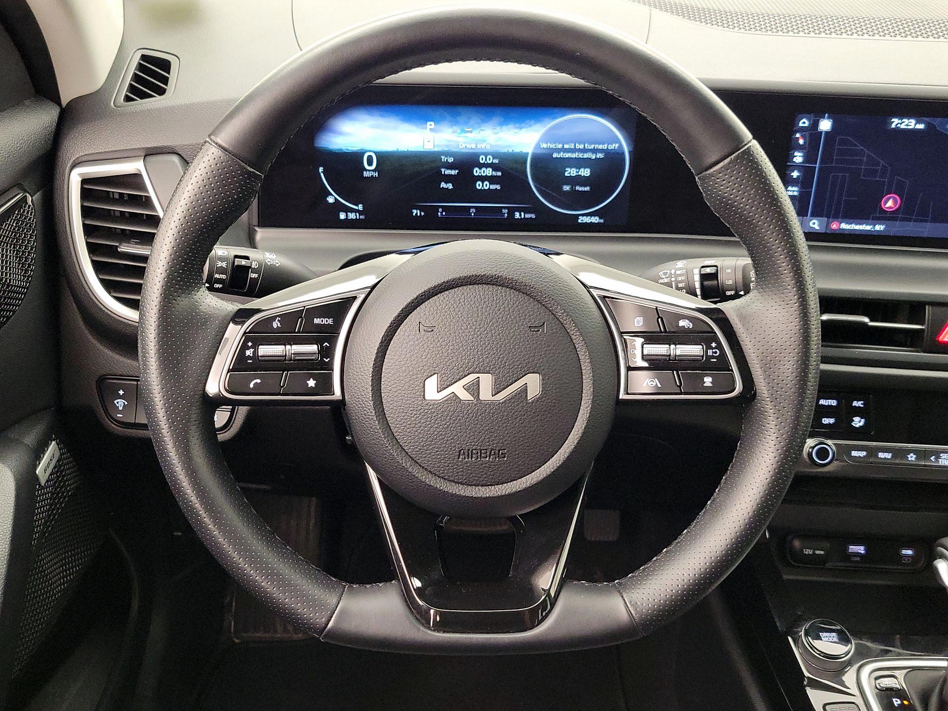 Thumbnail: 2024 Kia Seltos - 10