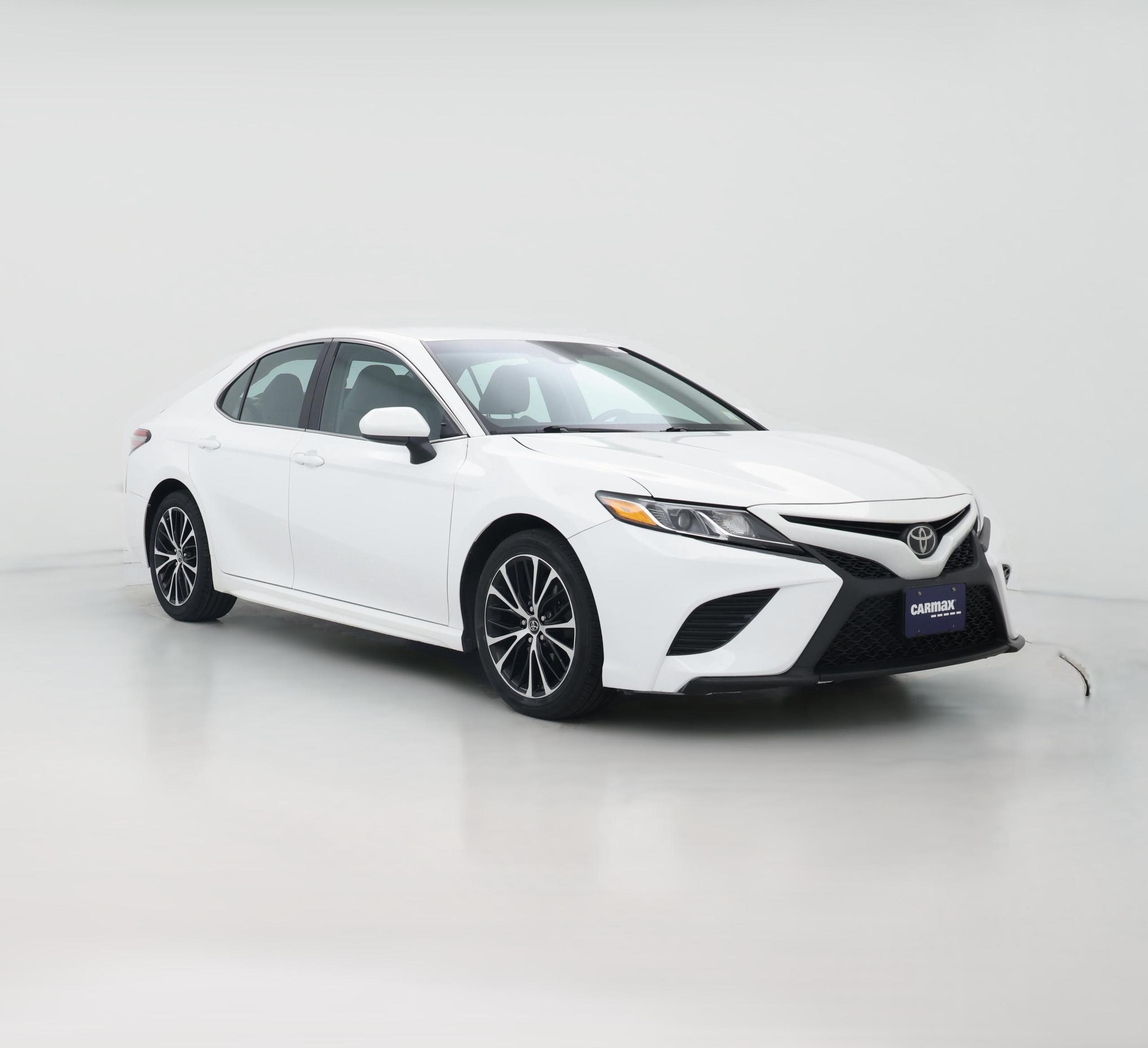 Thumbnail: 2018 Toyota Camry - 1