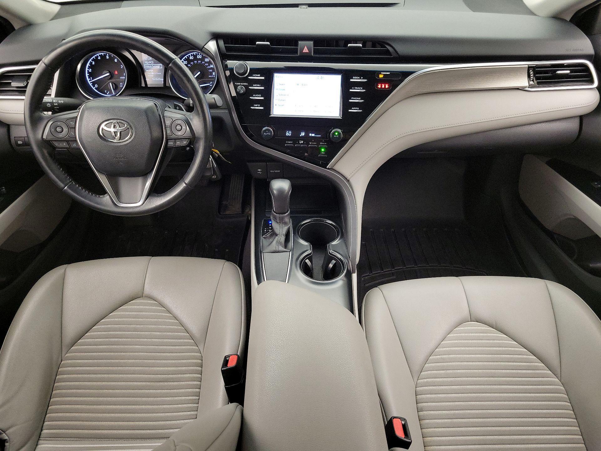 Thumbnail: 2018 Toyota Camry - 9