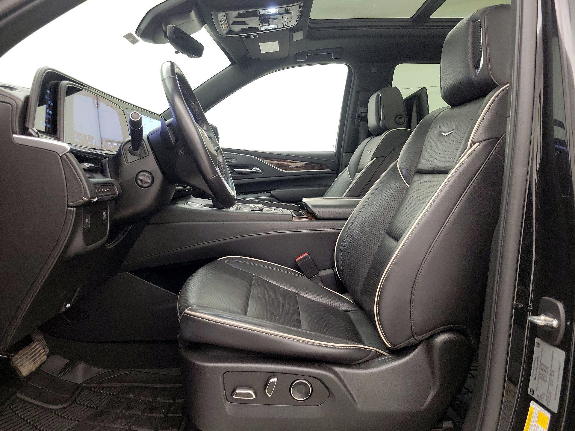 Thumbnail: 2021 Cadillac Escalade - 11