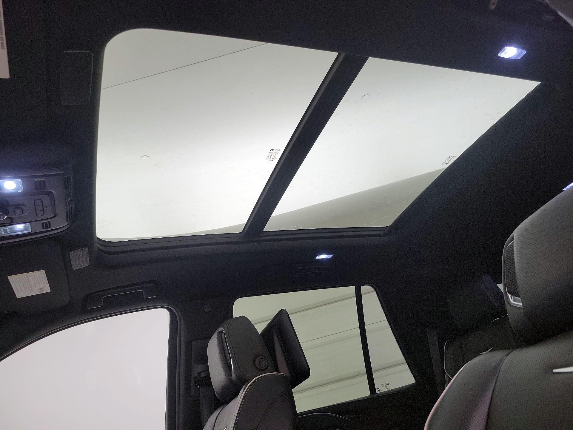 Thumbnail: 2021 Cadillac Escalade - 20