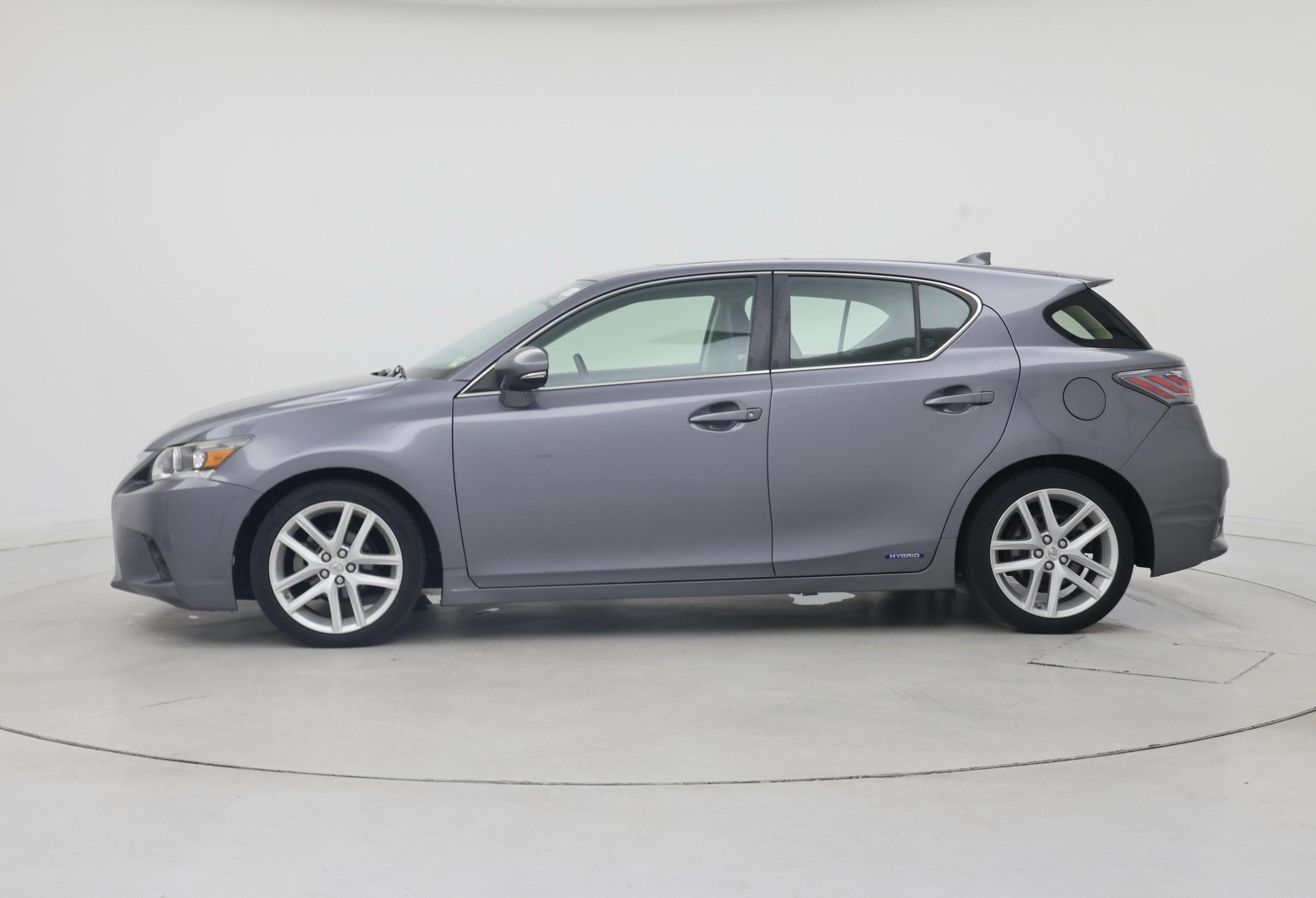 Thumbnail: 2014 Lexus CT - 3