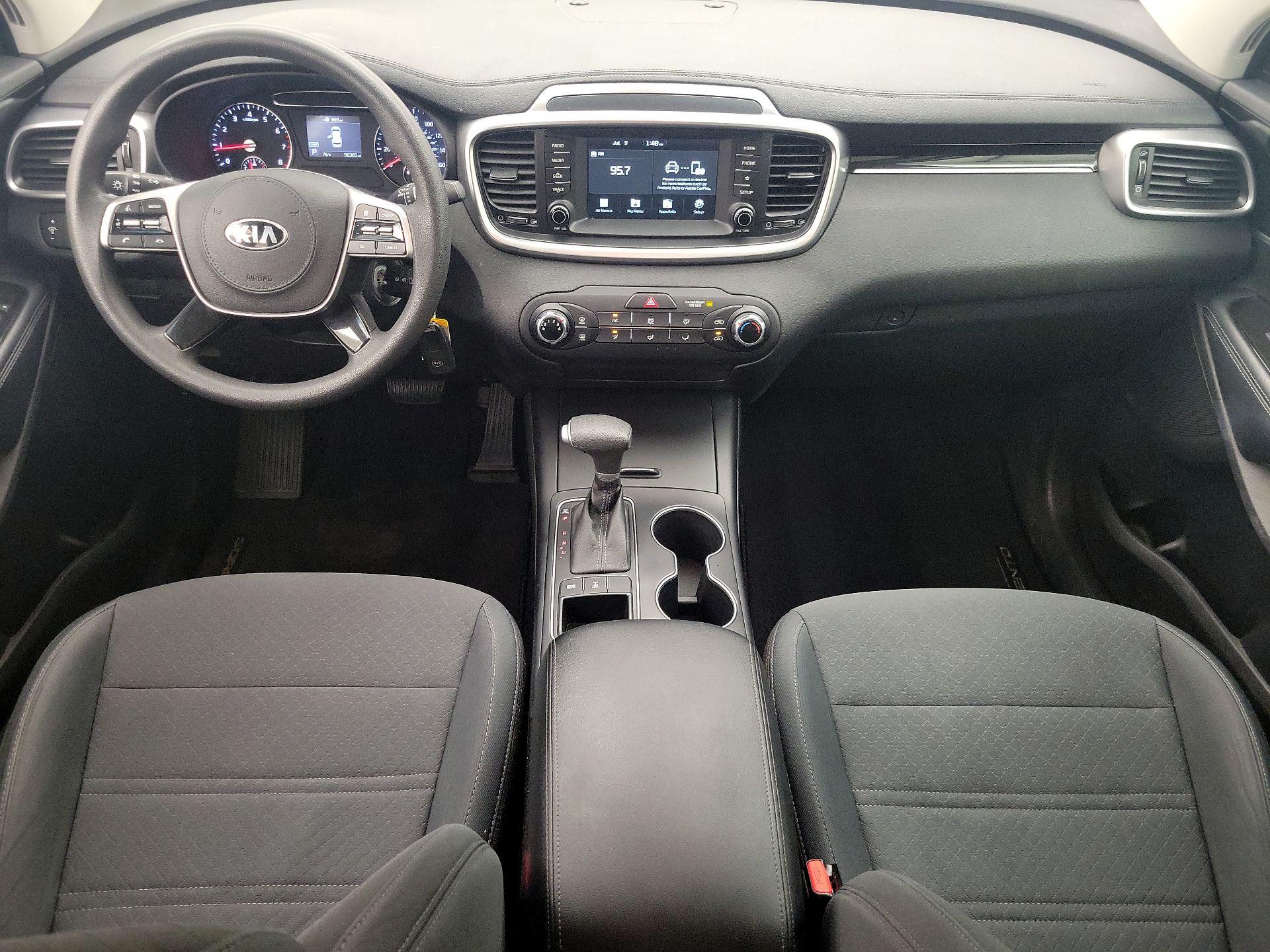 Thumbnail: 2020 Kia Sorento - 9