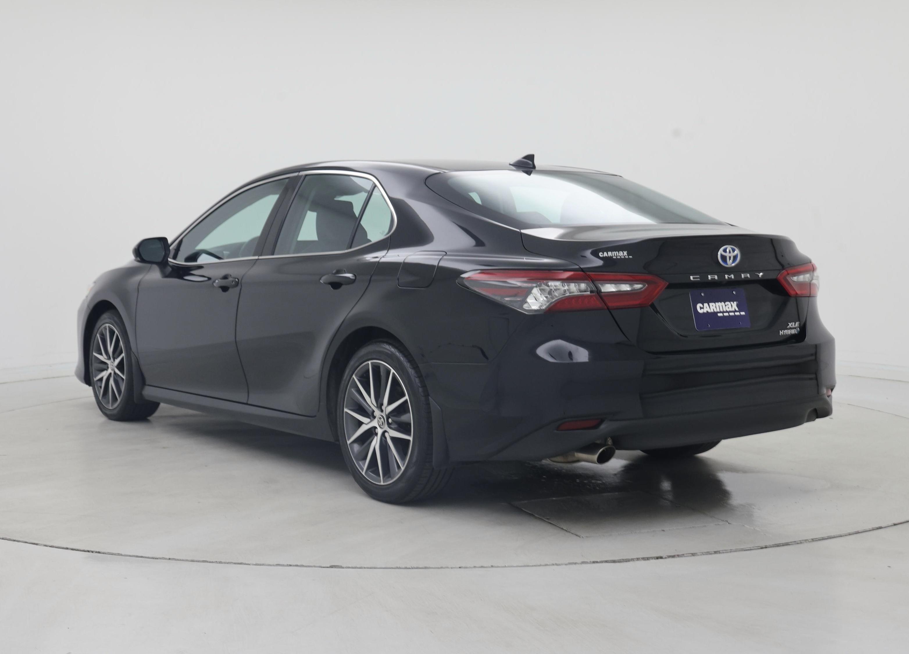 Thumbnail: 2022 Toyota Camry - 2