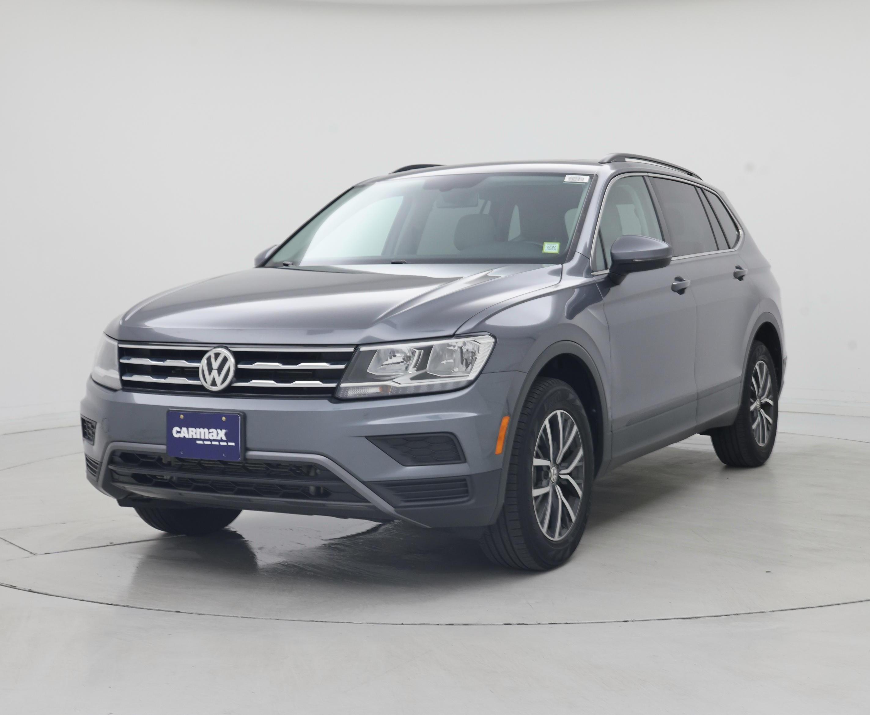 Thumbnail: 2019 Volkswagen Tiguan - 4