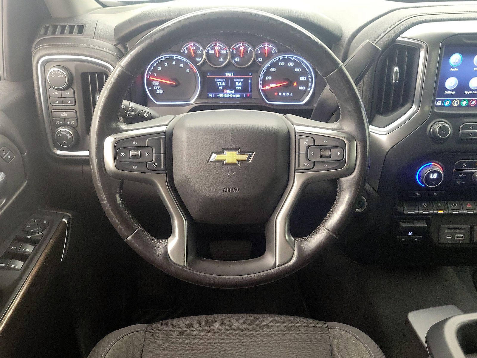 2020 Chevrolet Silverado 1500 LT - Photo 11