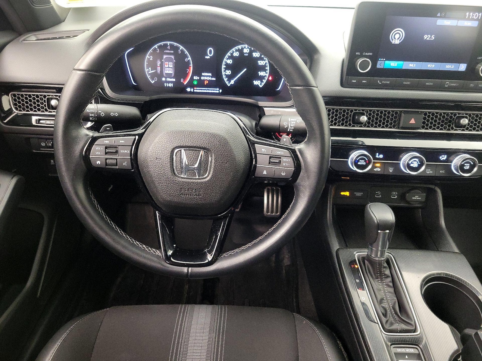 2025 Honda Civic Sport - Photo 11